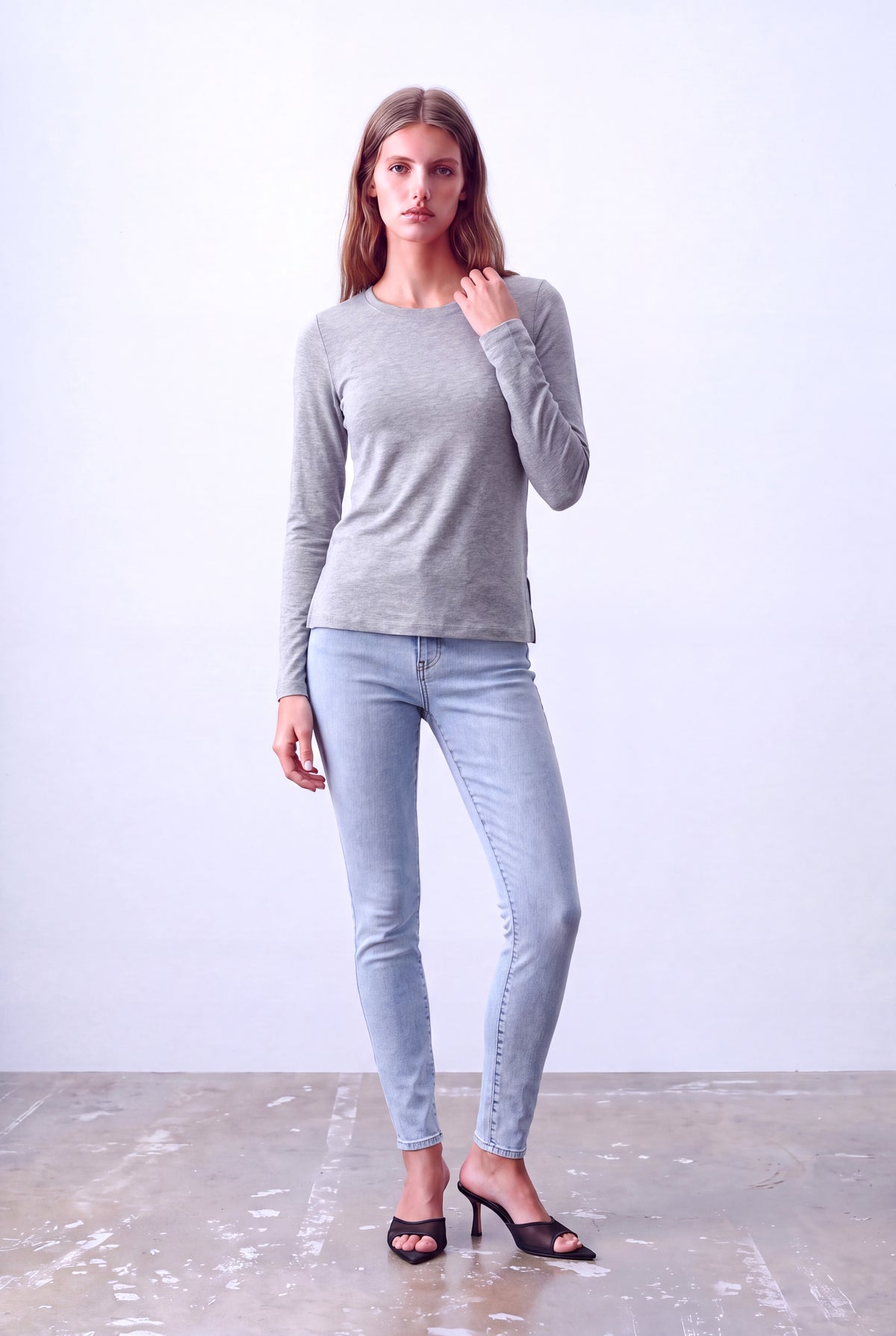 Gri Melanj Kadın Gri Melanj Viskon Bisiklet Yaka Uzun Kollu Yırtmaç Detaylı Bluz BONNIE - Top - Westmark London EU(TR) Store Organik Pamuklu Sürdürülebilir Moda