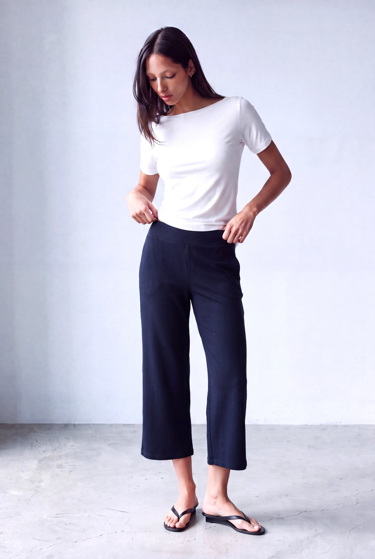 Lacivert Kadın Lacivert Viskon Dökümlü Cepili Bol Paça Pantolon MYA - Pants - Westmark London EU(TR) Store Organik Pamuklu Sürdürülebilir Moda