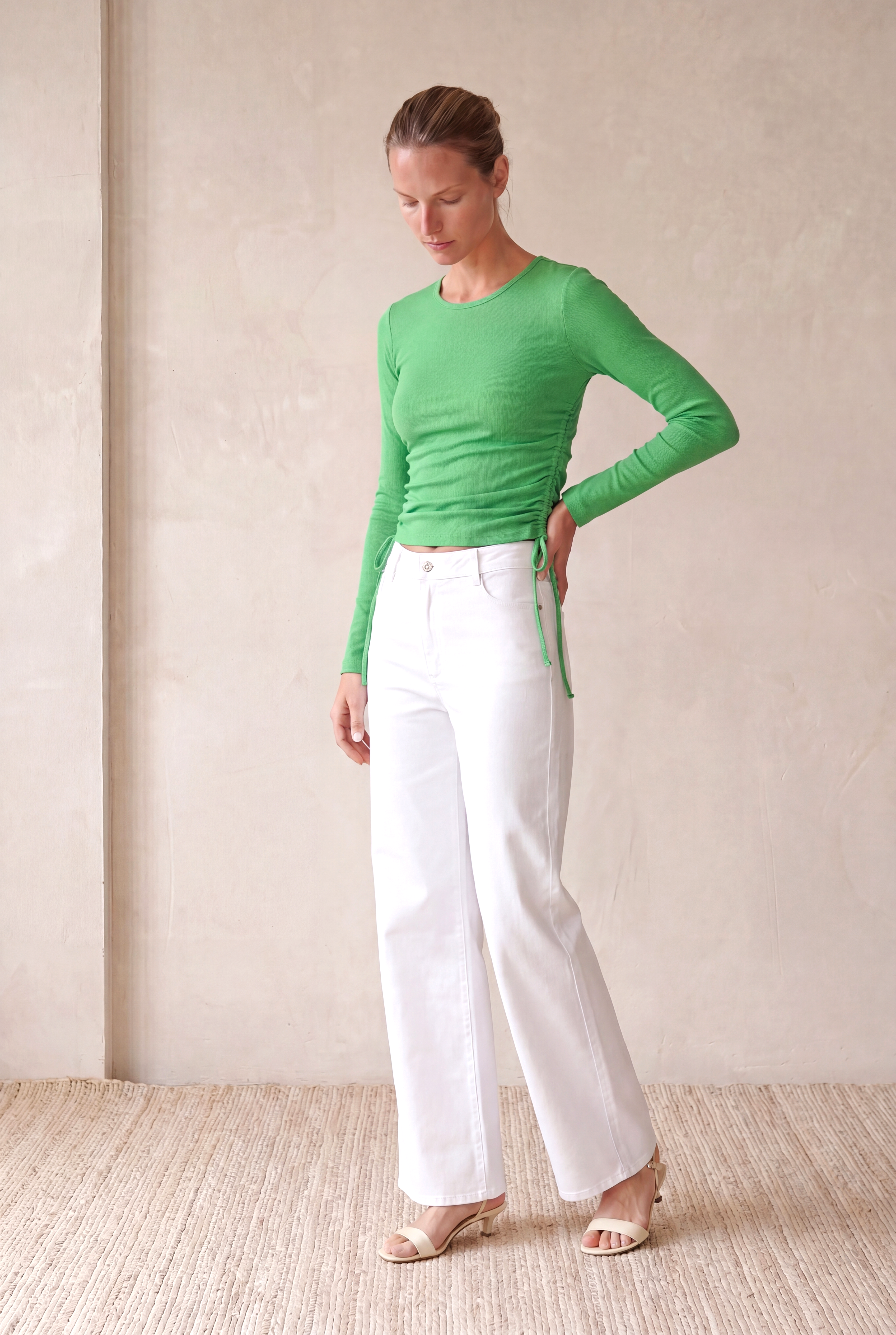 Kadın Yeşil Fitilli %95 Pamuk / %5 Elastan Slim Fit Bisiklet Yaka Uzun Kollu Yan Büzgülü Bağcıklı Bluz ANGELA