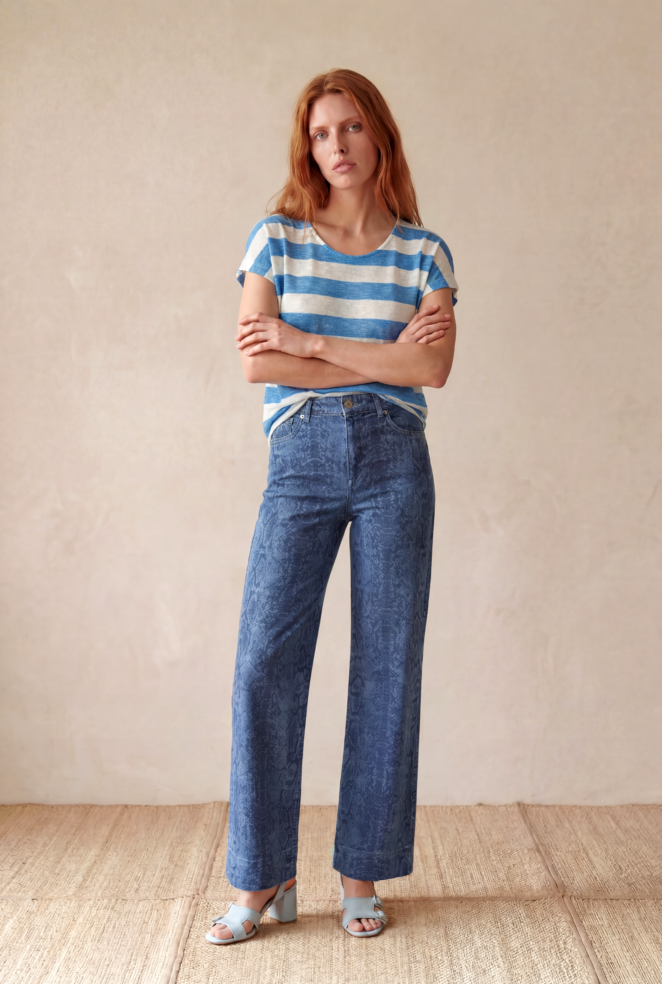 Kadın Regular Fit Bisiklet Yaka Kısa Kol Ekru / Canlı Mavi Çizgili Viskon / Elastan T-Shirt WILDA - Top - Westmark London EU(TR) Store Organik Pamuklu Sürdürülebilir Moda