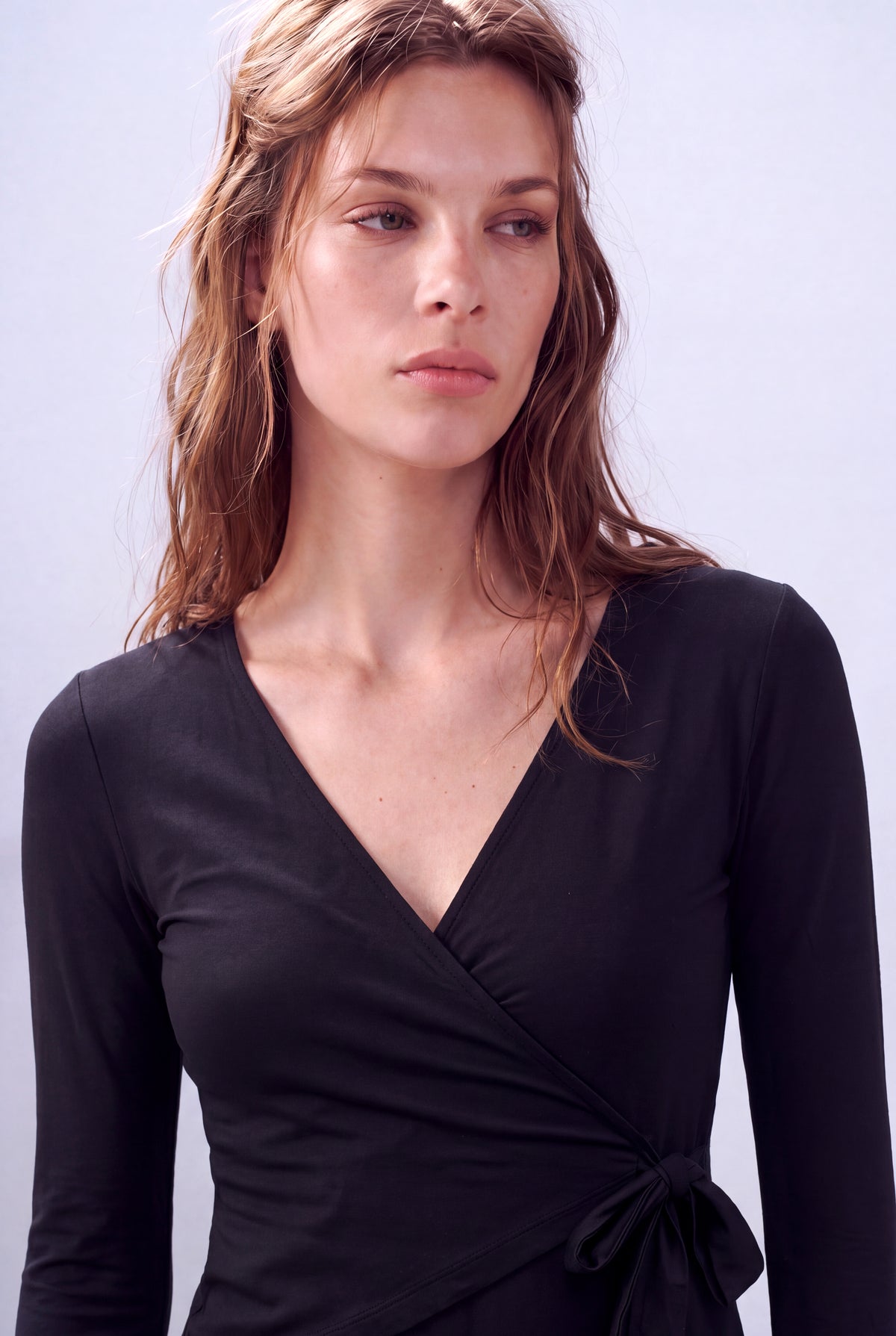Siyah Kadın Siyah Modal / Pamuk Karışımlı V Yaka Uzun Kollu Yandan Bağlamalı Bluz PAULINE - Top - Westmark London EU(TR) Store Organik Pamuklu Sürdürülebilir Moda