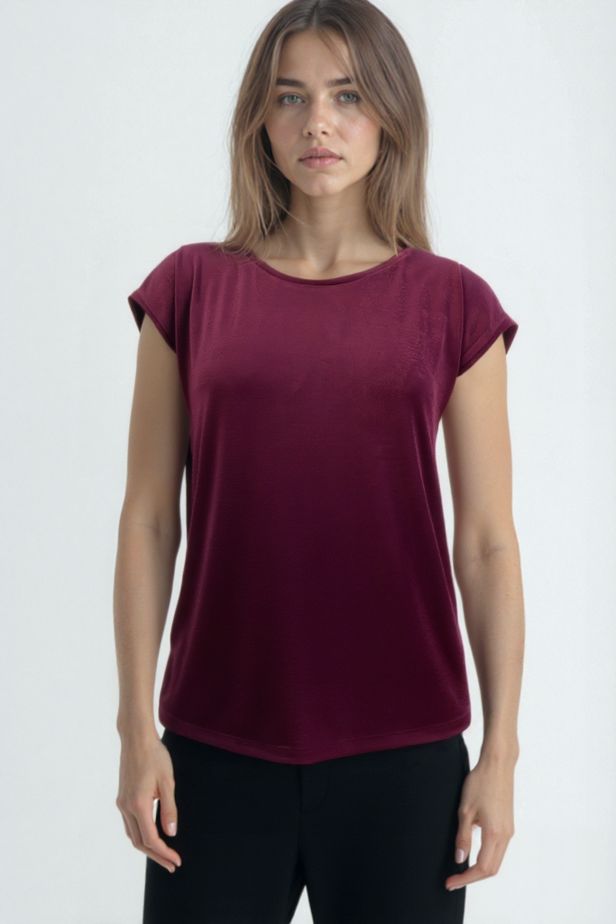 Kırmızı Bisiklet Yaka Pamuklu Kadın Kısa Kollu T-Shirt BETTY O-NECK TOP