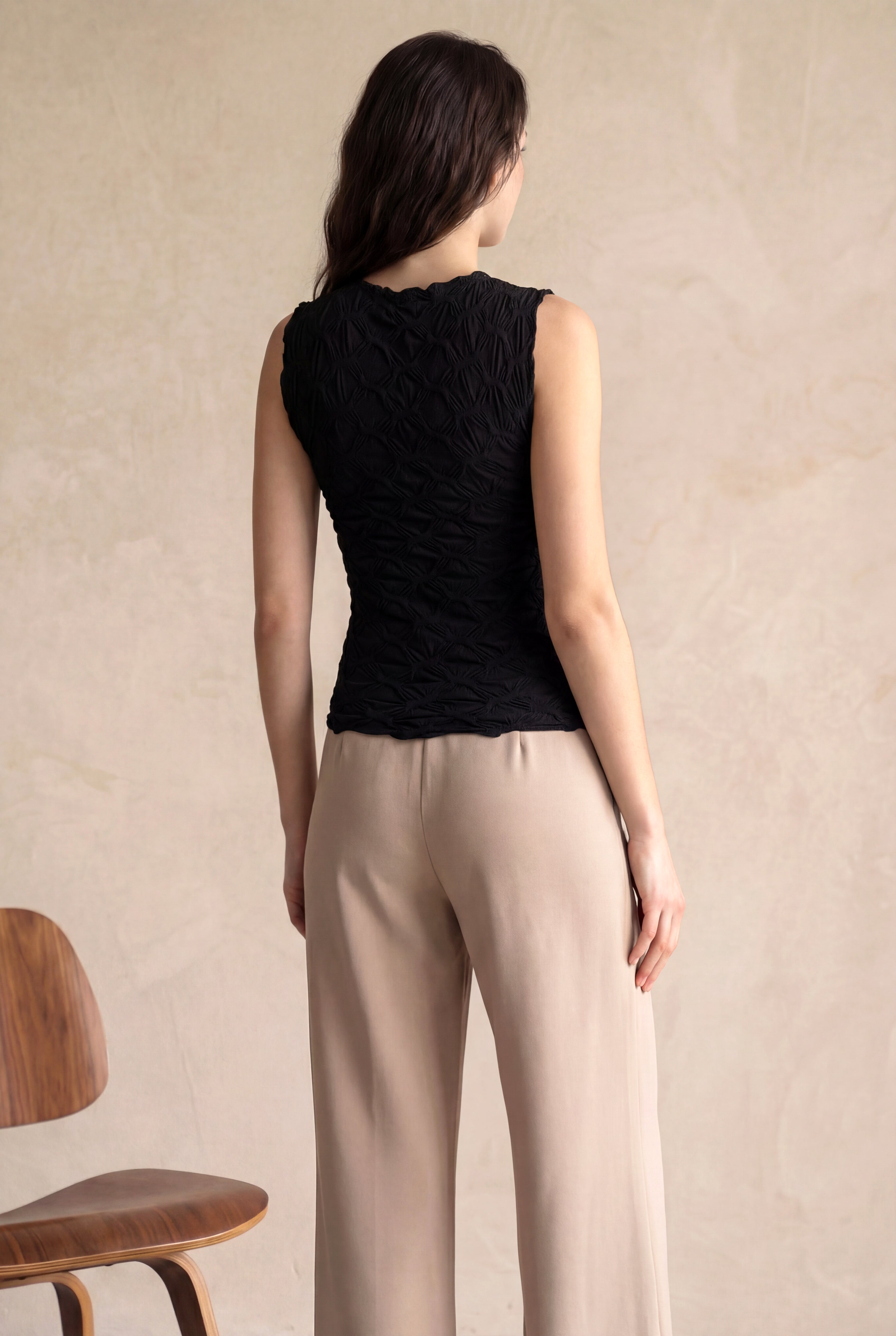 Kadın Slim Fit Bisiklet Yaka Polyester / Elastan Kolsuz Siyah Desenli Atlet ULIANA - Top - Westmark London EU(TR) Store Organik Pamuklu Sürdürülebilir Moda