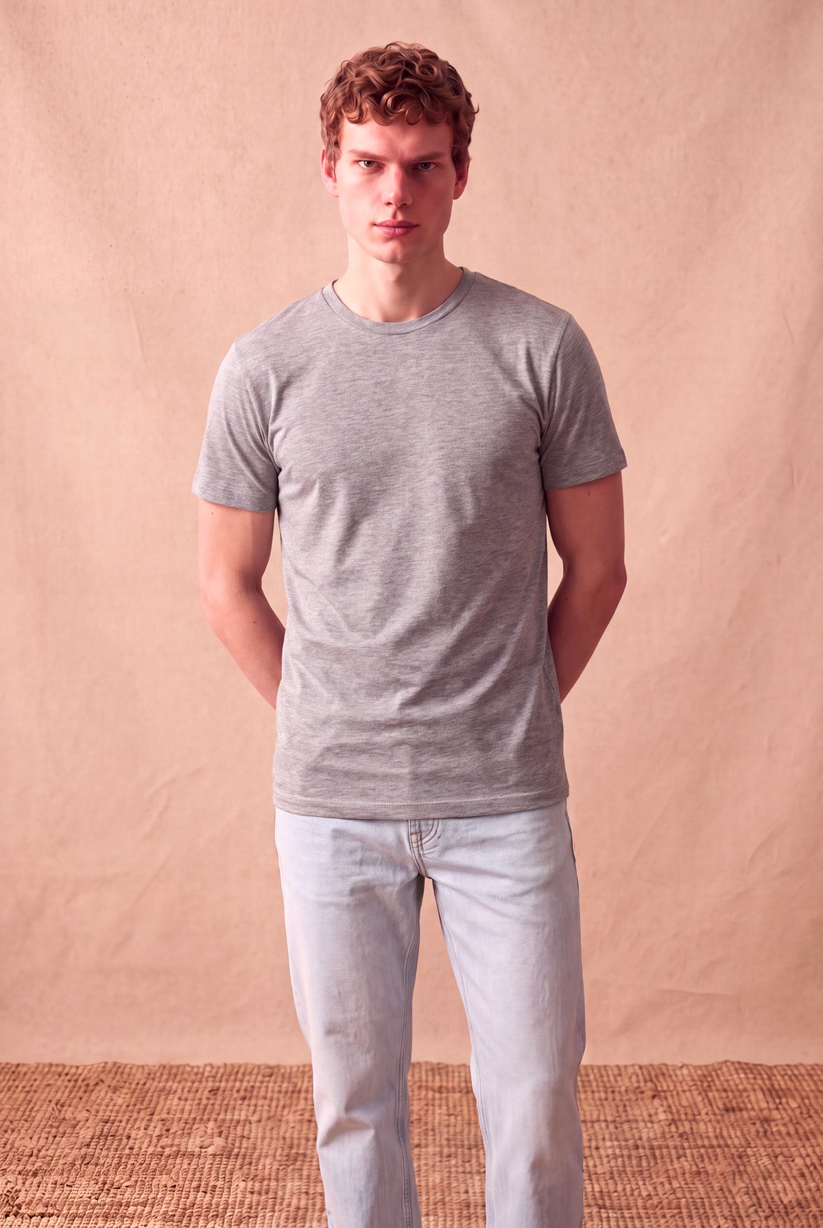 Erkek Viskon Karışımlı Açık Gri Kısa Kollu Bisiklet Yaka Basic T-Shirt OLAV