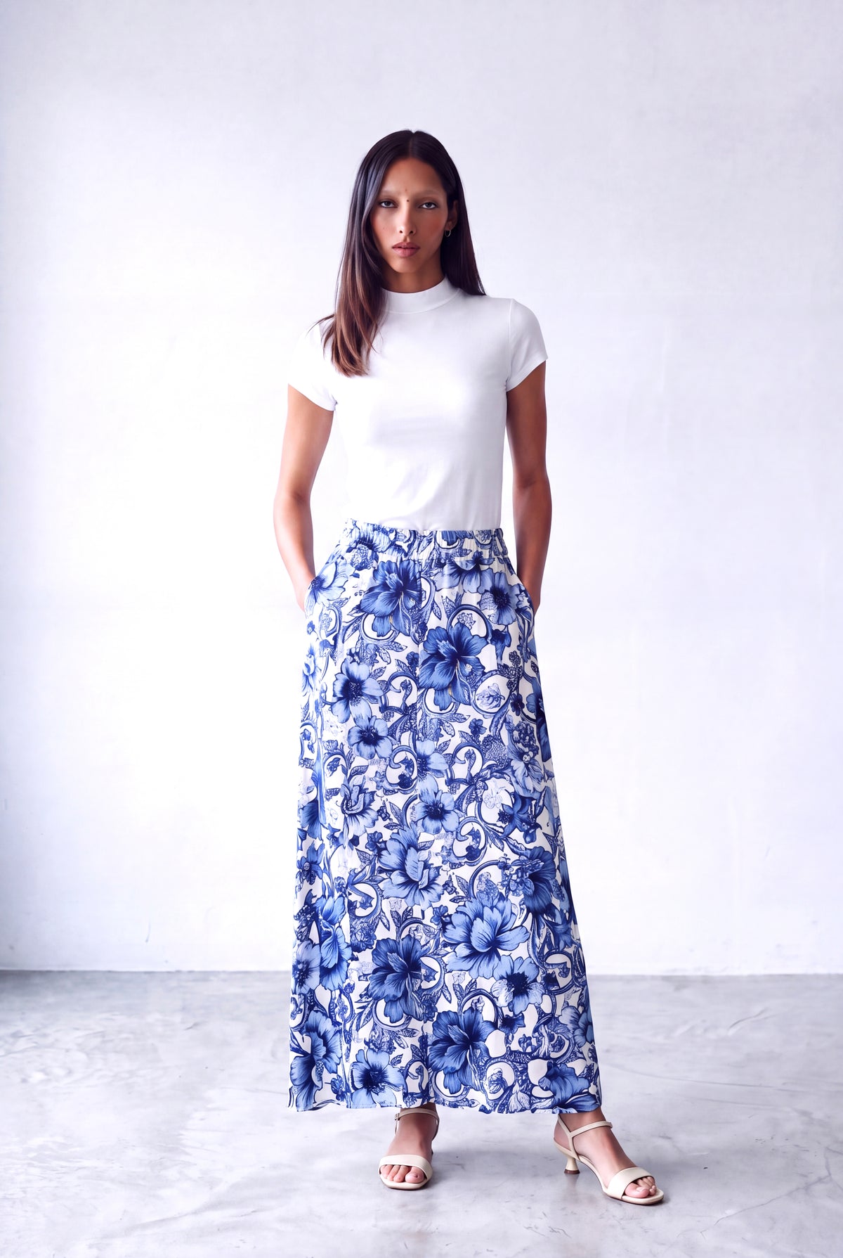 Beyaz Kadın Beyaz Viskon Yarım Balıkçı Yaka Kısa Kollu Duble Kol Detaylı Bluz DONNA - Top - Westmark London EU(TR) Store Organik Pamuklu Sürdürülebilir Moda