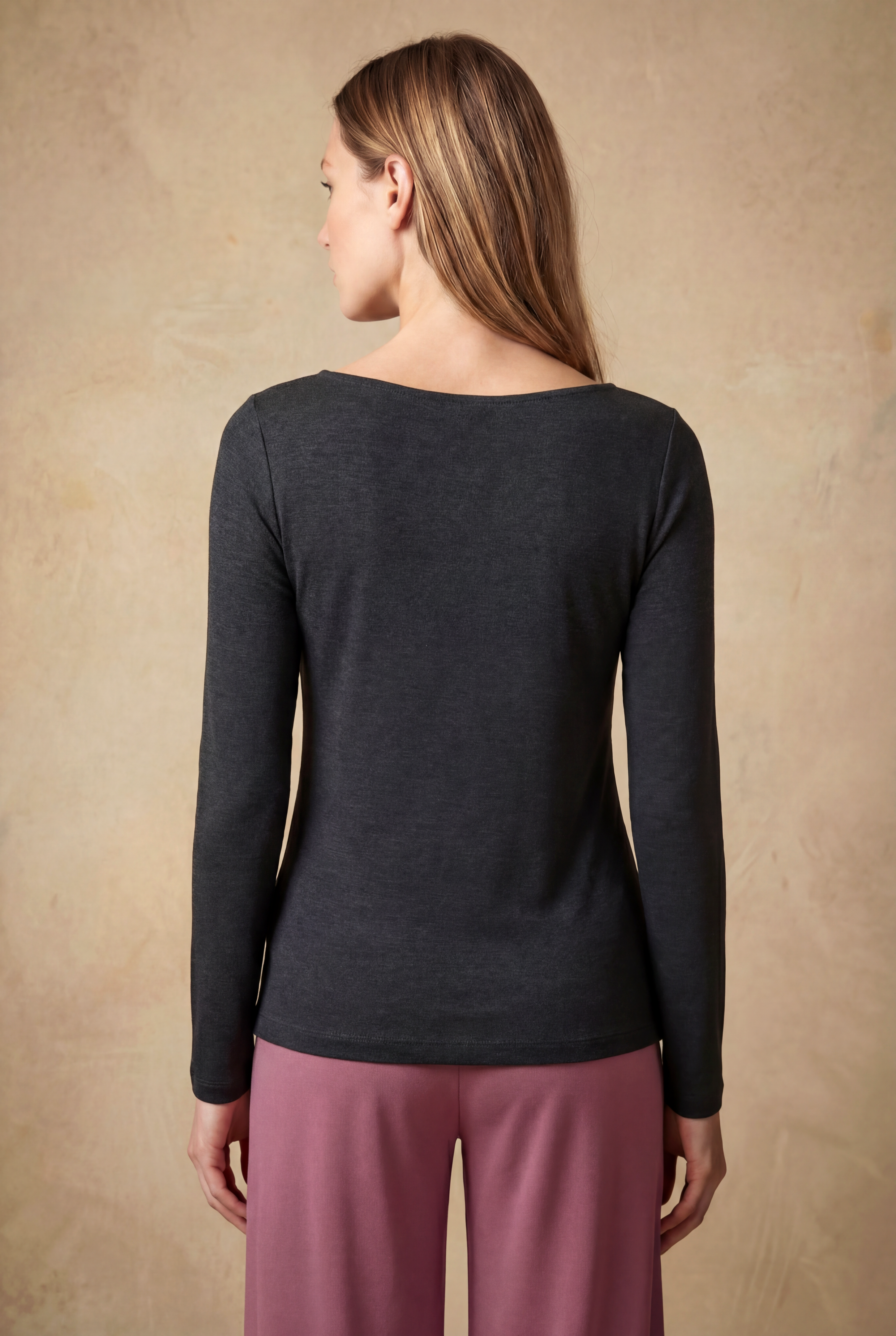 Siyah Kayık Yaka Uzun Kollu Kadın T-Shirt HEATHER TOP - T-Shirt - Westmark London EU(TR) Store Organik Pamuklu Sürdürülebilir Moda
