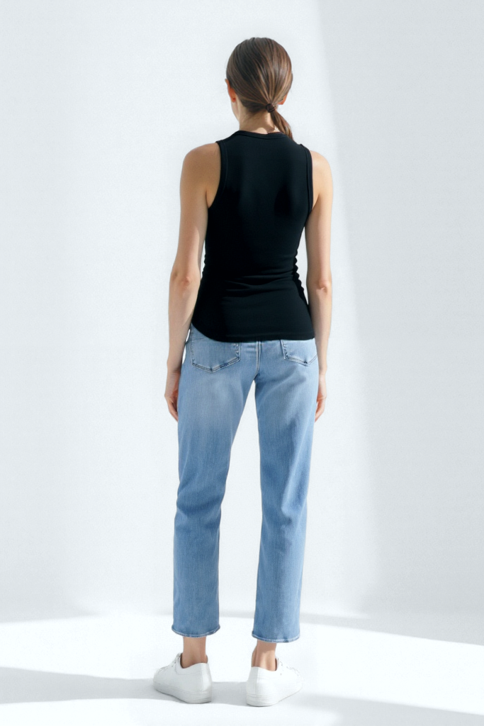 Siyah Bisiklet Yaka Kolsuz Kadın T-Shirt POPPY TOP - Tops - Westmark London EU(TR) Store Organik Pamuklu Sürdürülebilir Moda