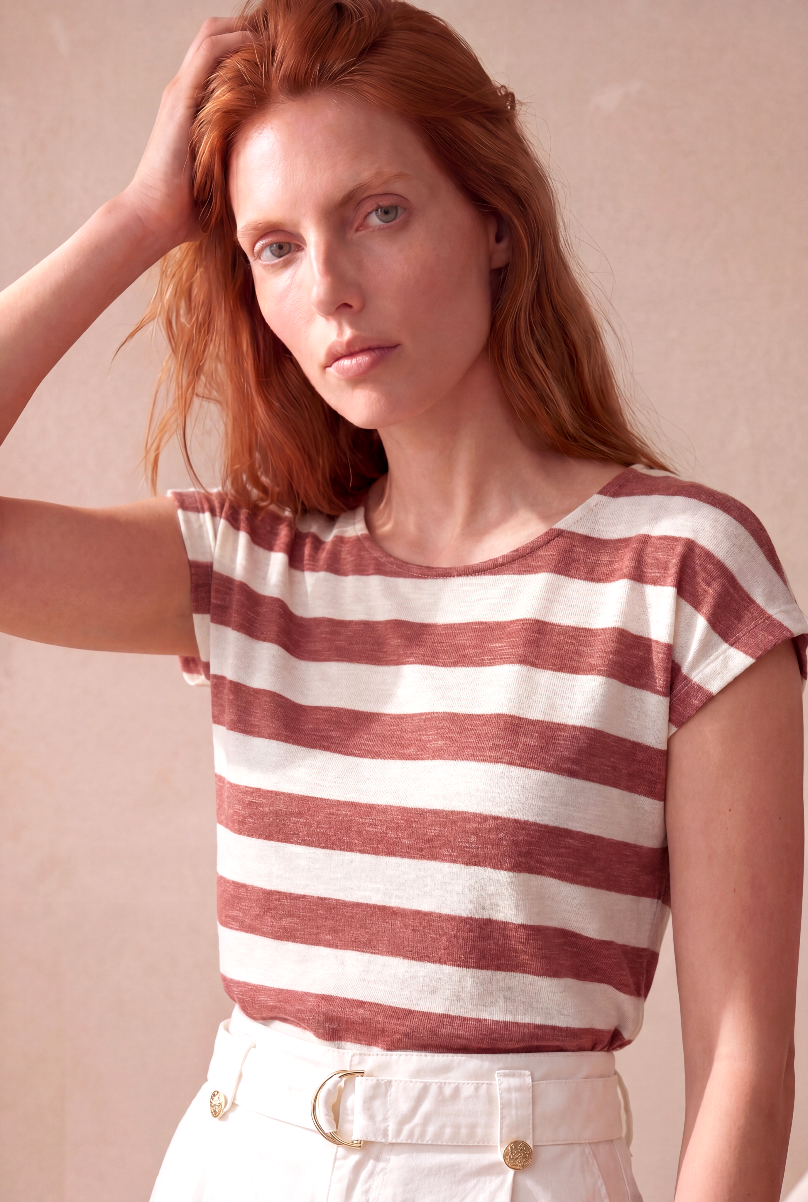 Kadın Regular Fit Bisiklet Yaka Kısa Kol Ekru / Kahverengi Çizgili Viskon / Elastan T-Shirt WILDA - Top - Westmark London EU(TR) Store Organik Pamuklu Sürdürülebilir Moda