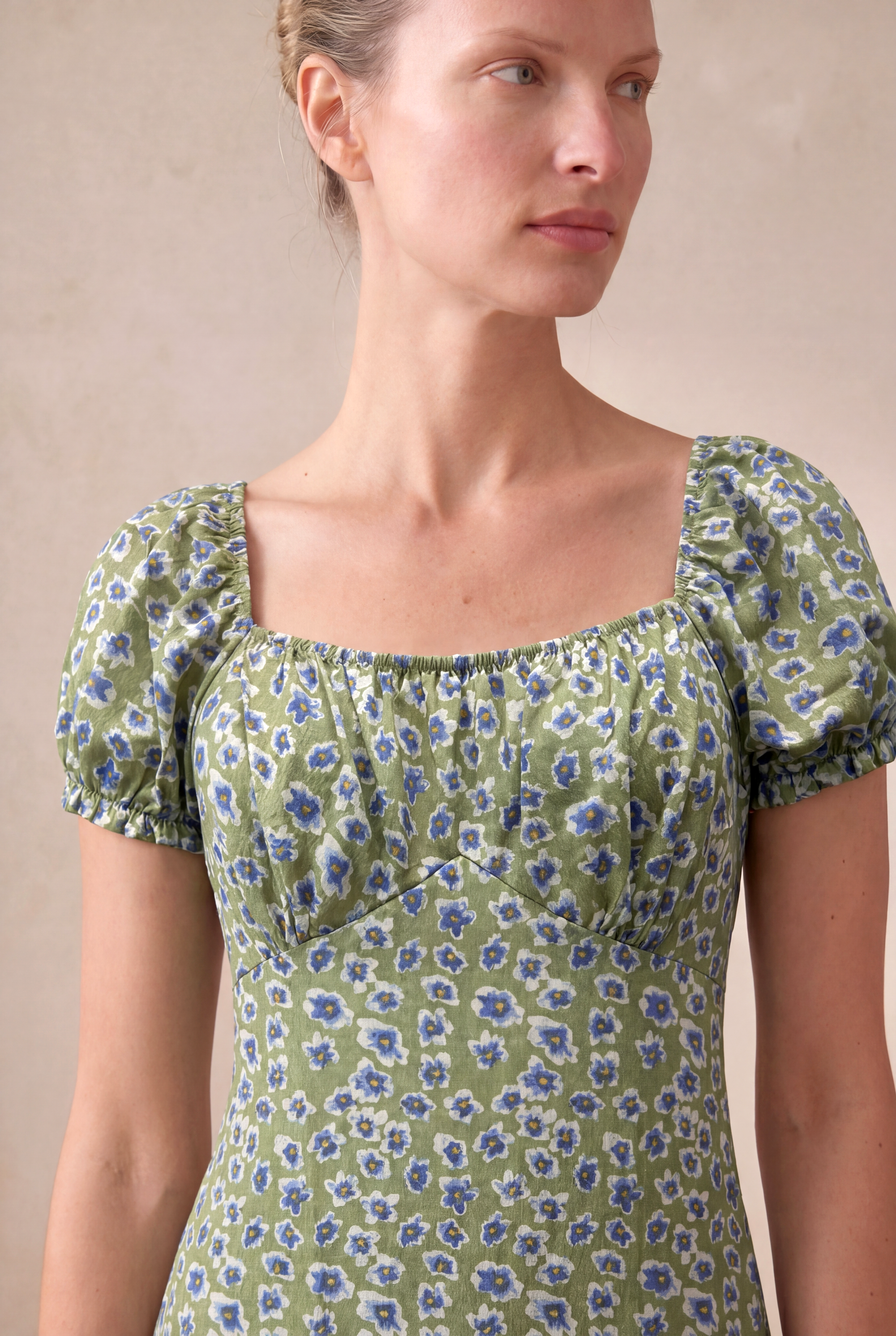 Kadın Regular Fit Kare Yaka Balon Büzgülü Kol Yeşil Mini Elbise EDUARDA - Dress - Westmark London EU(TR) Store Organik Pamuklu Sürdürülebilir Moda