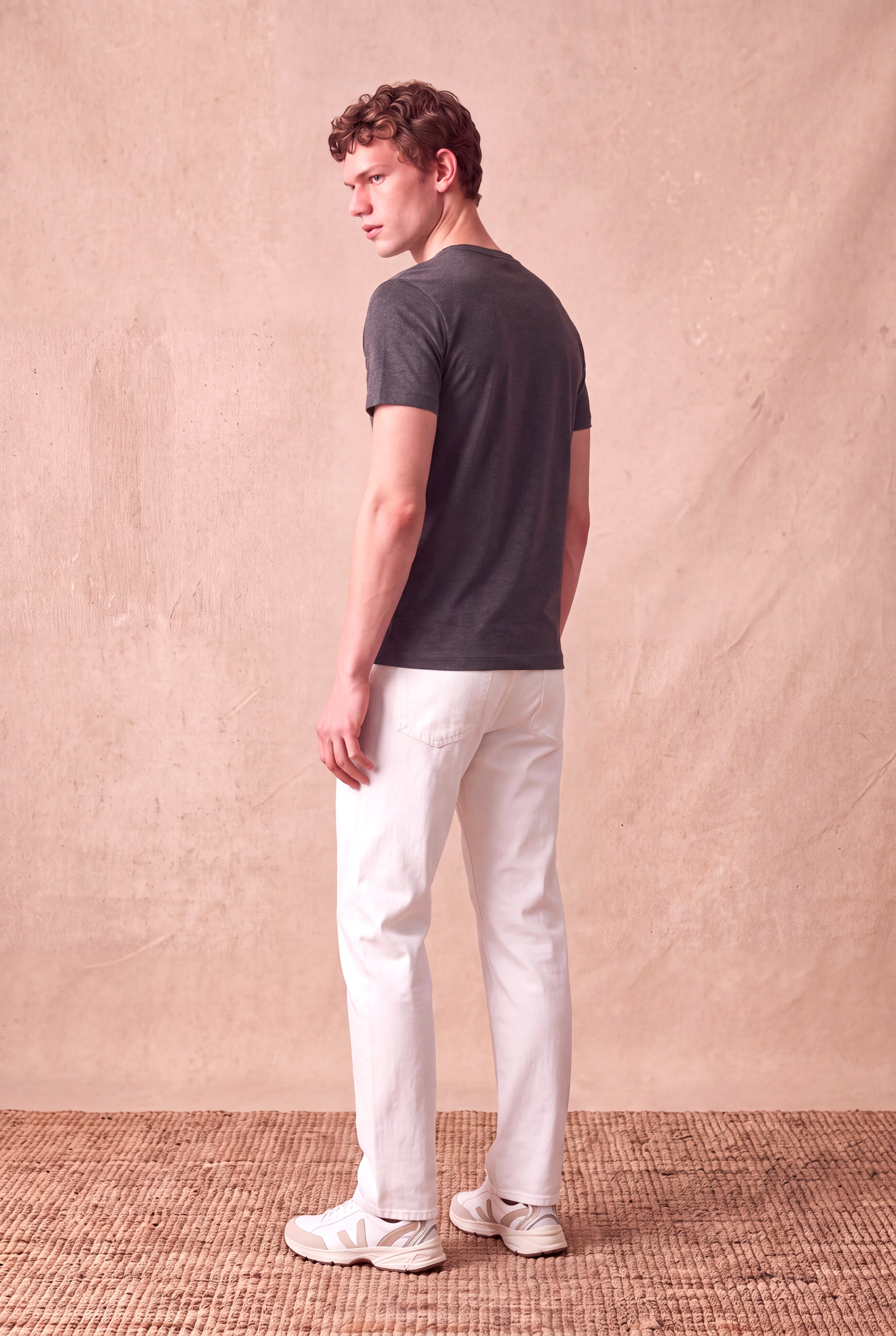 Erkek Viskon Karışımlı Antrasit Kısa Kollu Bisiklet Yaka Basic T-Shirt OLAV