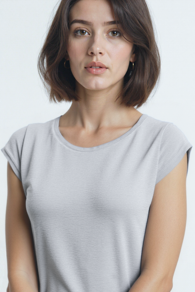 Beyaz Bisiklet Yaka Pamuklu Kadın Kısa Kollu T-Shirt BETTY O-NECK TOP