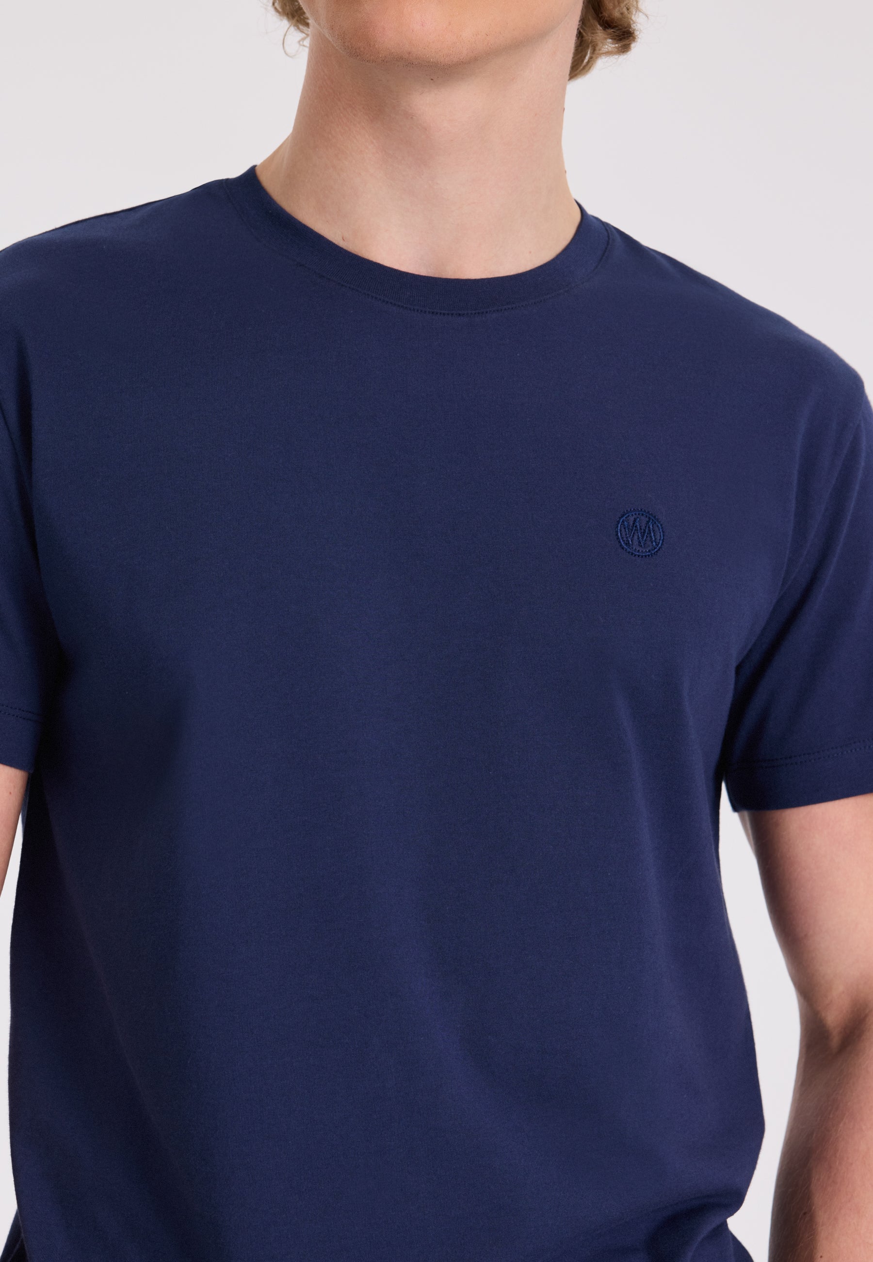 Lacivert Bisiklet Yaka Pamuklu Regular Fit Erkek T-Shirt VITAL - T-Shirt - Westmark London EU(TR) Store Organik Pamuklu Sürdürülebilir Moda