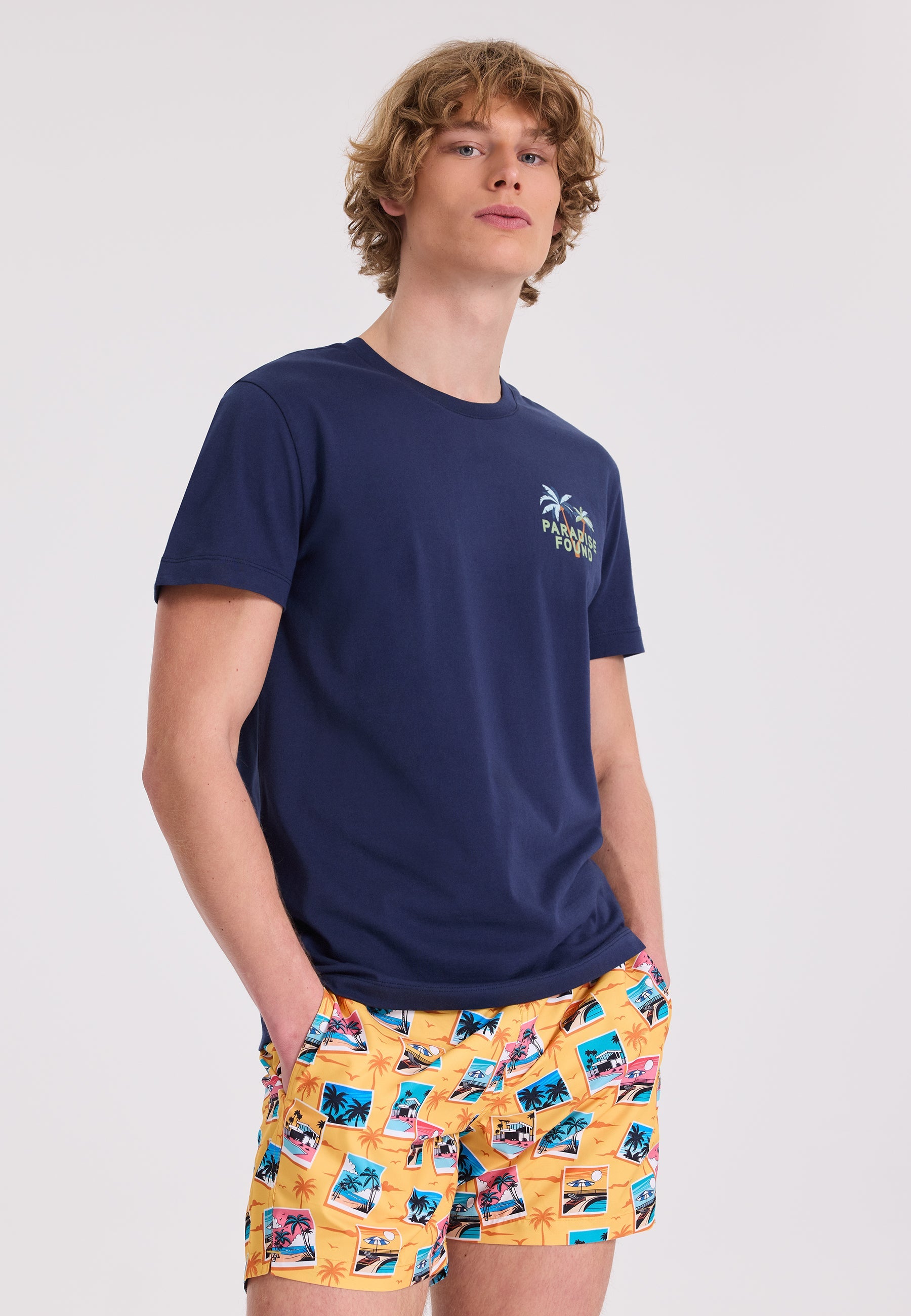 Lacivert Ön ve Arka Baskılı Bisiklet Yaka Pamuklu Regular Fit Erkek T-Shirt WMBACK PARADISE - T-Shirt - Westmark London EU(TR) Store Organik Pamuklu Sürdürülebilir Moda