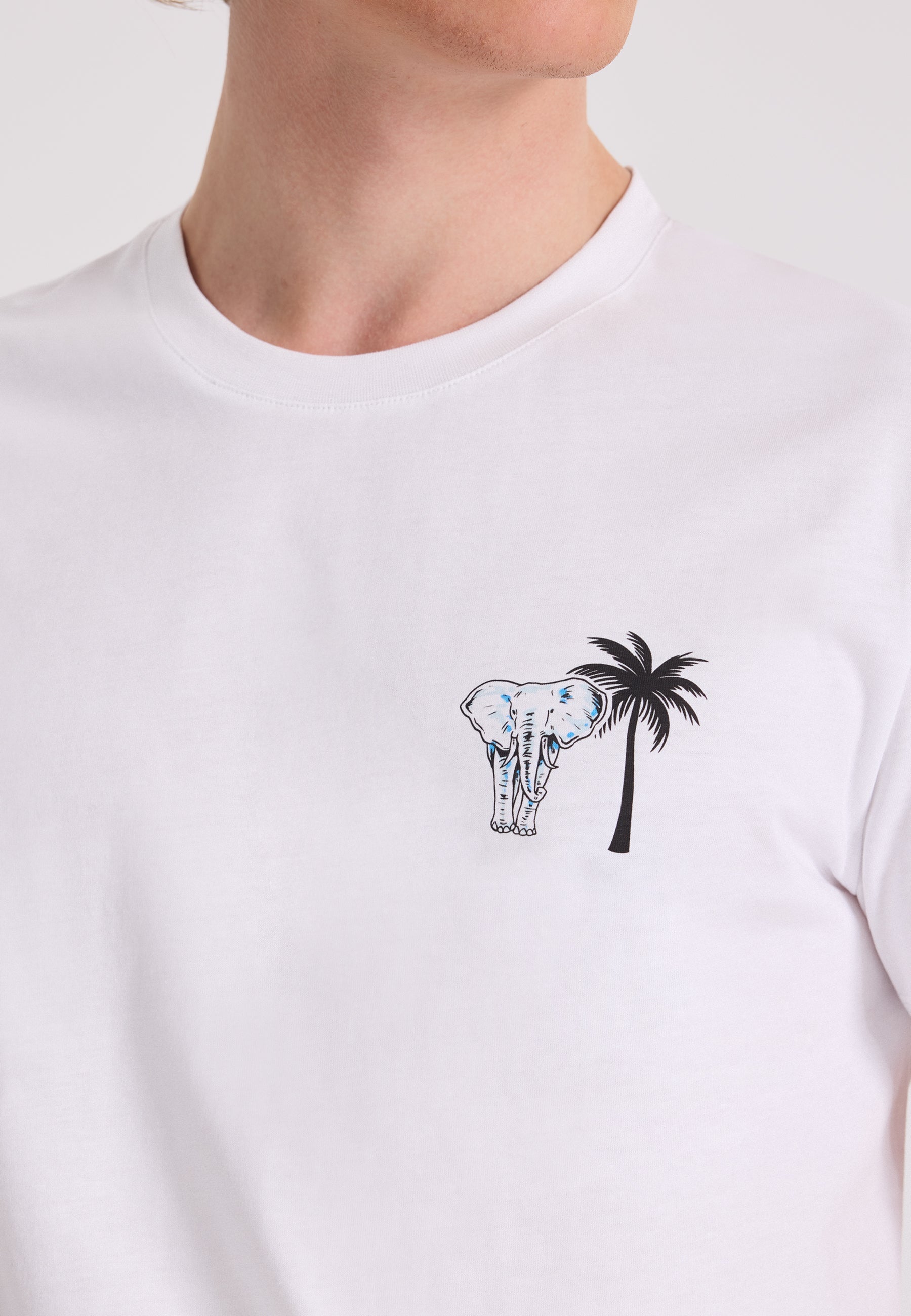 Beyaz Baskılı Bisiklet Yaka Pamuklu Regular Fit Erkek T-Shirt WMCHEST ELEPHANT - T-Shirt - Westmark London EU(TR) Store Organik Pamuklu Sürdürülebilir Moda