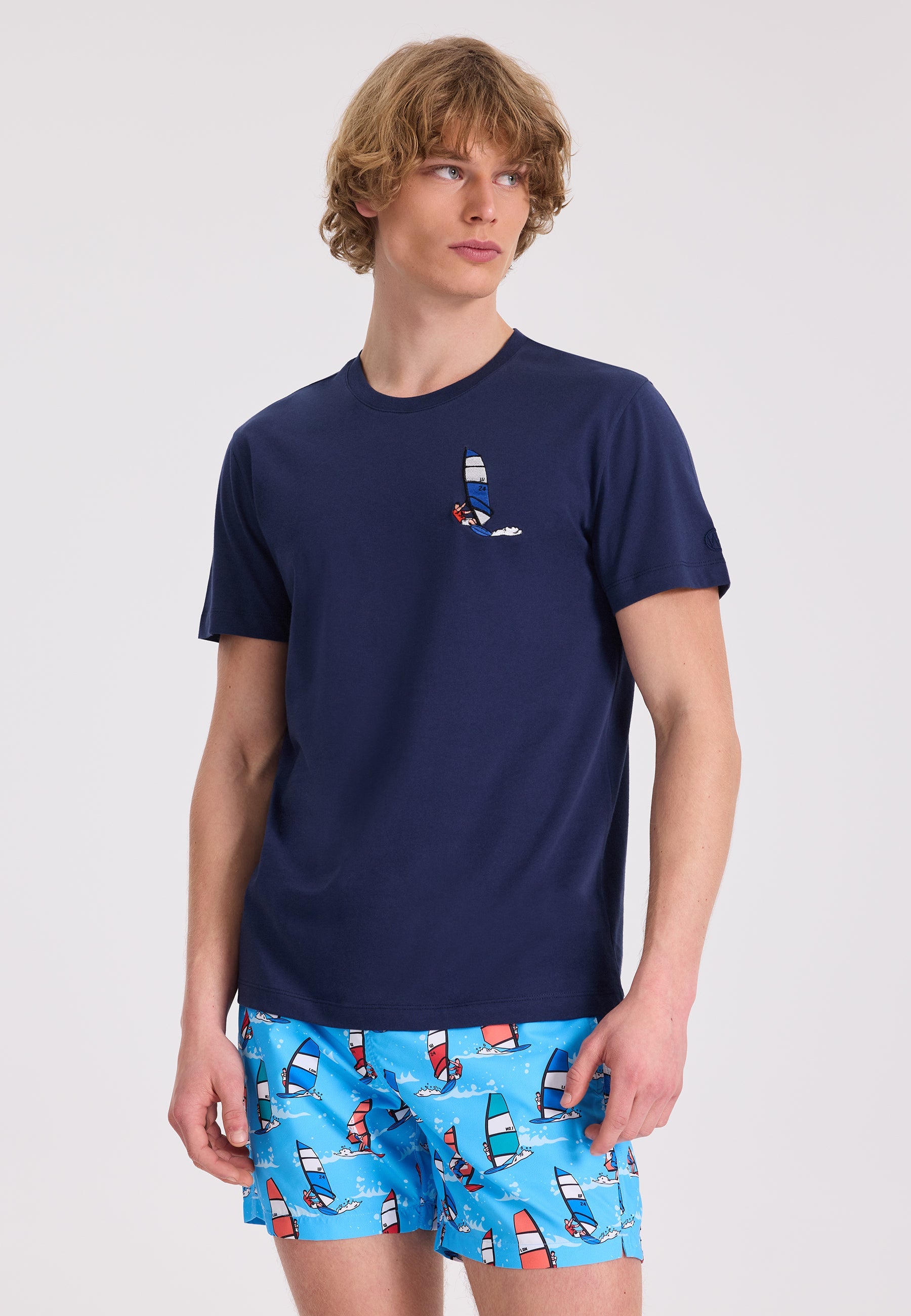 Lacivert Baskılı Bisiklet Yaka Pamuklu Regular Fit Erkek T-Shirt WMEMBROIDERY SURFER - T-Shirt - Westmark London EU(TR) Store Organik Pamuklu Sürdürülebilir Moda