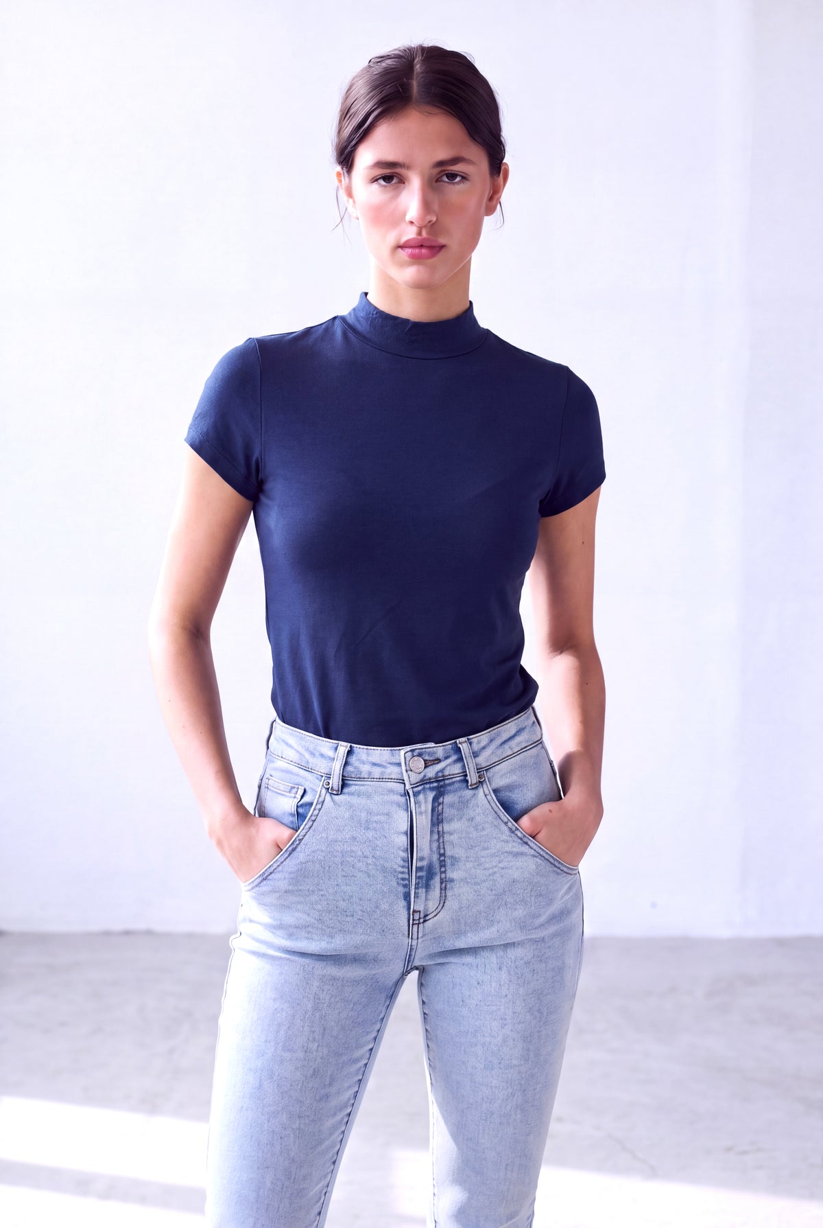 Koyu Lacivert Kadın Koyu Lacivert Viskon Yarım Balıkçı Yaka Kısa Kollu Duble Kol Detaylı Bluz DONNA - Top - Westmark London EU(TR) Store Organik Pamuklu Sürdürülebilir Moda
