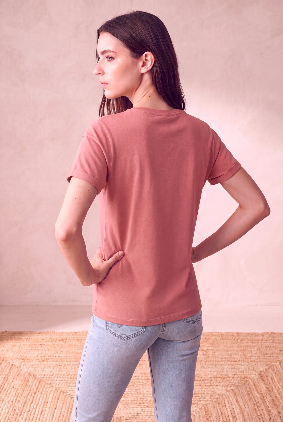 Kadın Modal / Pamuk Gül Rengi Katlamalı Kısa Kol Detaylı Düşük Omuz Bisiklet Yaka T-Shirt PALMA