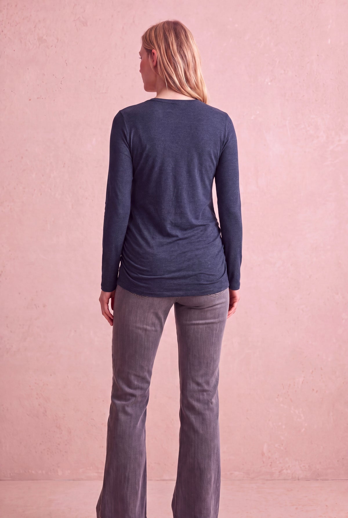 Hamile Lohusa Viskonlu Lacivert Uzun Kollu Choker Yaka İç Atletli Emzirme Özellikli Bluz MELANIE - Hamile Bluz - Westmark London EU(TR) Store Organik Pamuklu Sürdürülebilir Moda