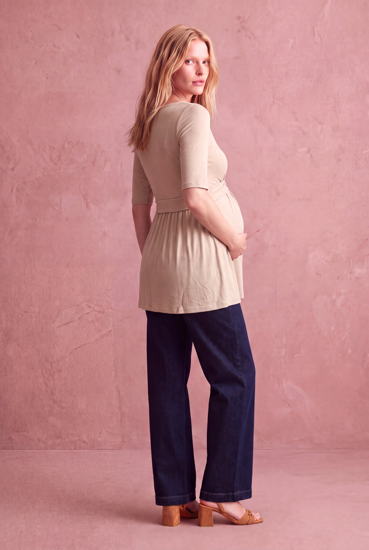 Hamile ve Lohusa Viskon Karışımlı Krem Yarım Kollu Bisiklet Yaka Emzirme Fonksiyonlu Bluz ALIVIA - Hamile Bluz - Westmark London EU(TR) Store Organik Pamuklu Sürdürülebilir Moda