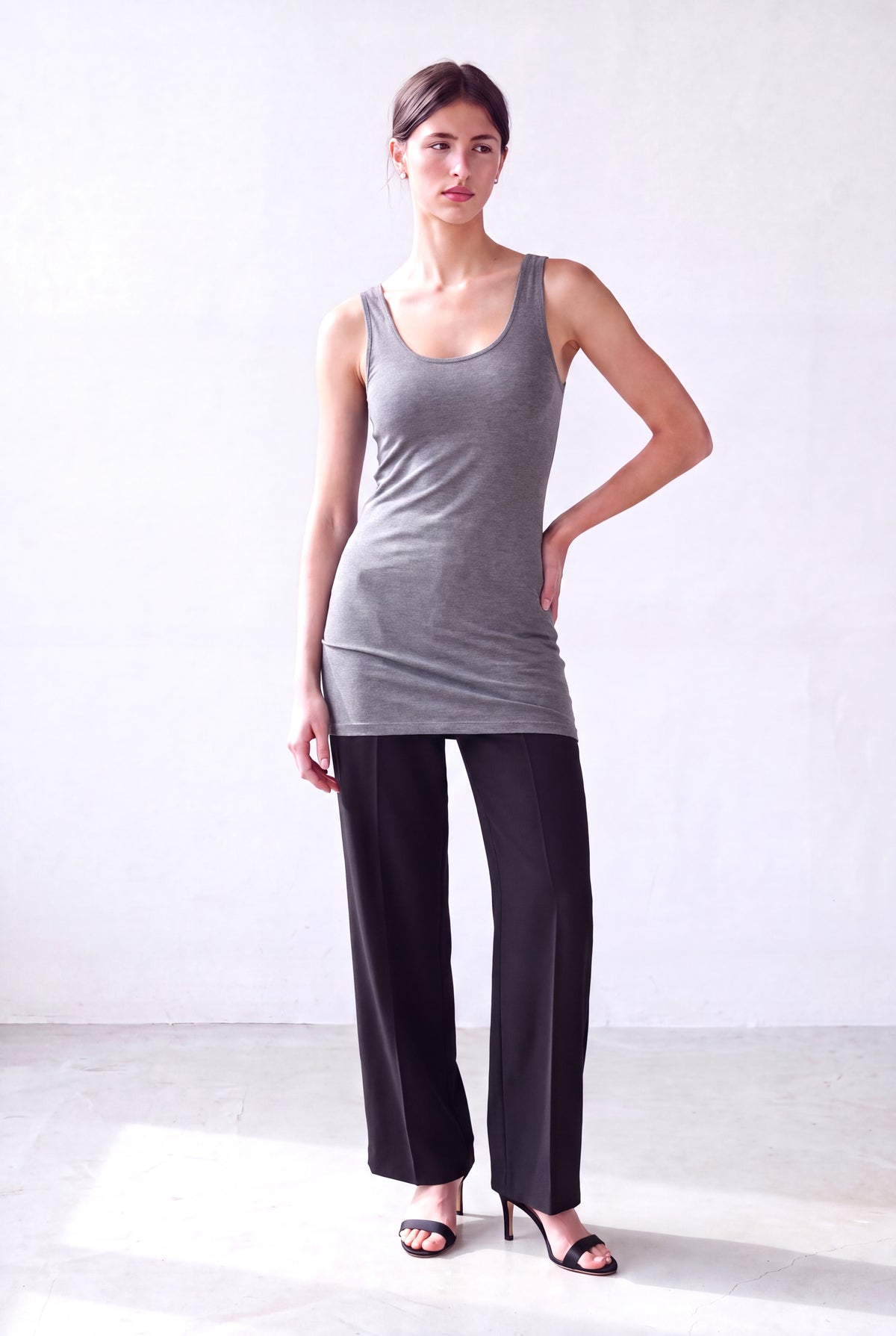 Gri Melanj Kadın Gri Melanj Süprem Bisiklet Yaka Kolsuz Uzun Üst PAIGE - Top - Westmark London EU(TR) Store Organik Pamuklu Sürdürülebilir Moda