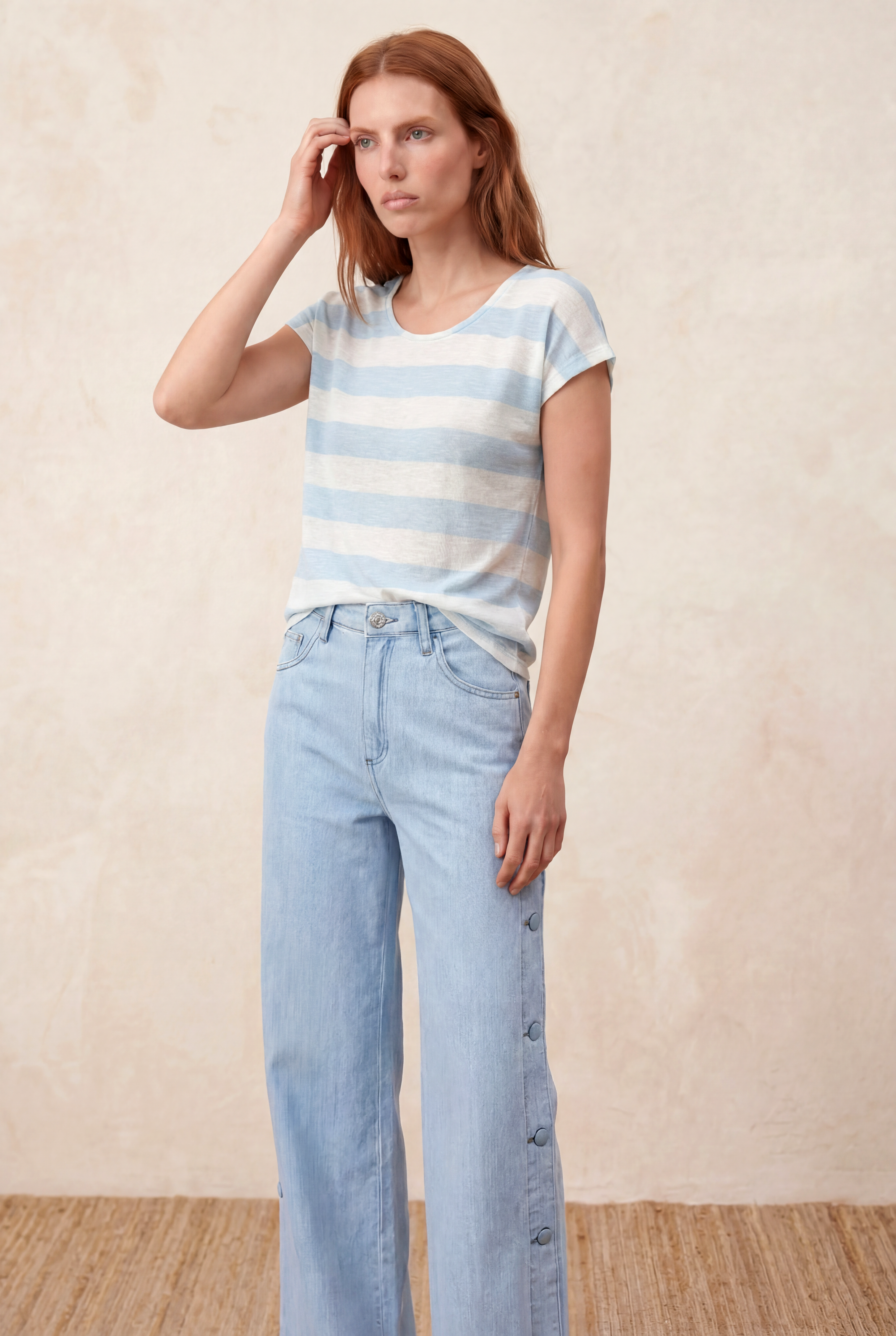 Kadın Regular Fit Bisiklet Yaka Kısa Kol Ekru / Buz Mavisi Çizgili Viskon / Elastan T-Shirt WILDA - Top - Westmark London EU(TR) Store Organik Pamuklu Sürdürülebilir Moda