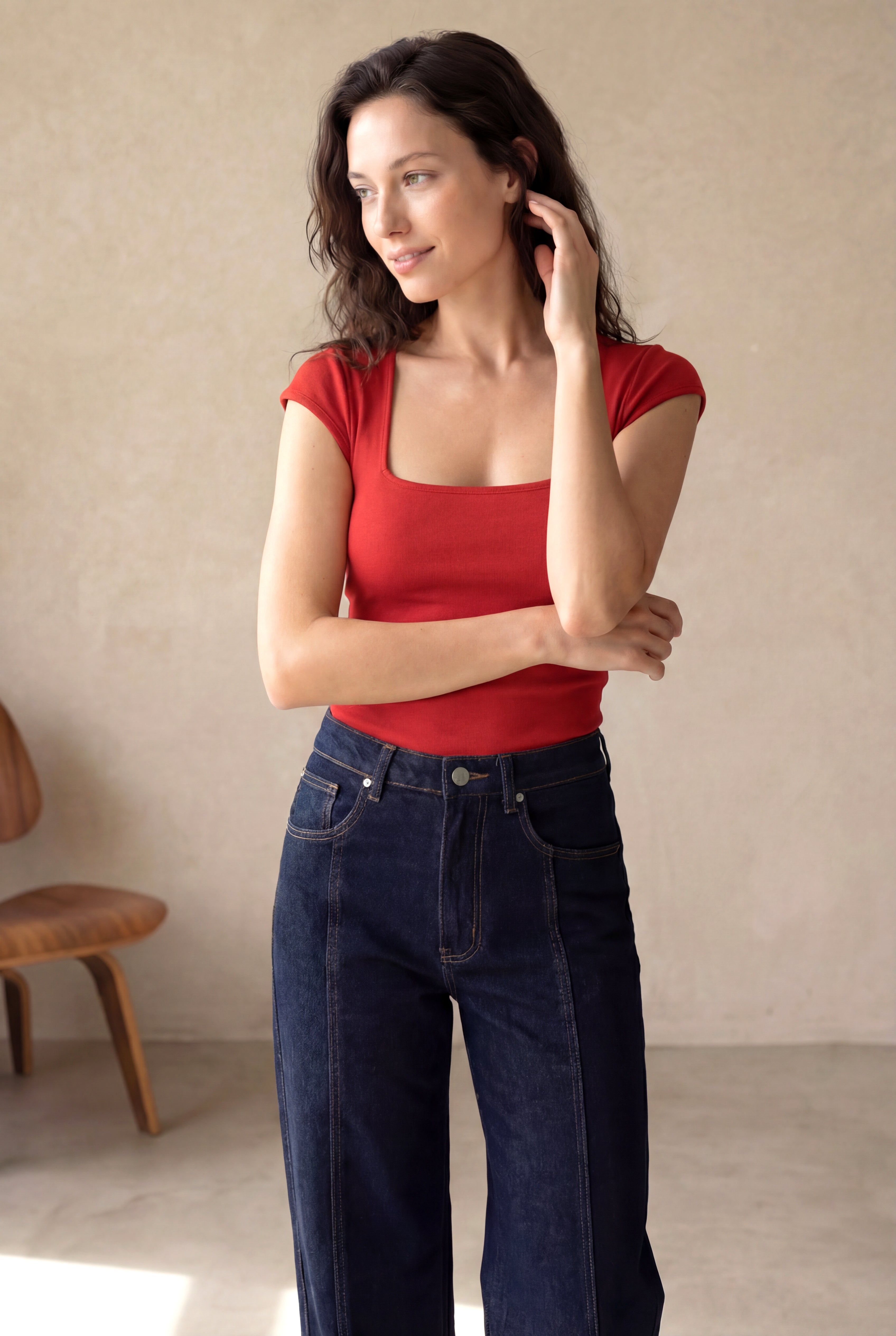 Kadın Slim Fit Kare Yaka %100 Pamuk Kısa Kol Red Crop T-Shirt DAFNE