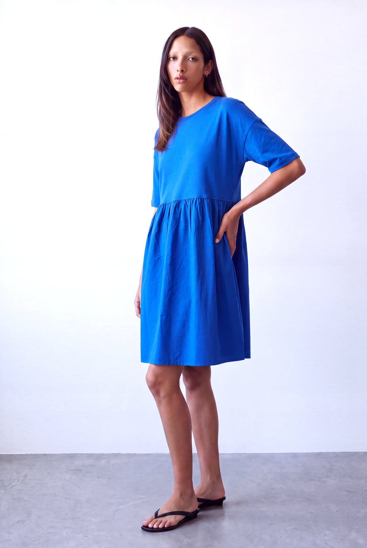 Mavi Kadın Mavi Viskon Karışımlı Bisiklet Yaka 2/4 Kol Dokuma Kumaş Etek Detaylı Elbise FIONA - Dress - Westmark London EU(TR) Store Organik Pamuklu Sürdürülebilir Moda