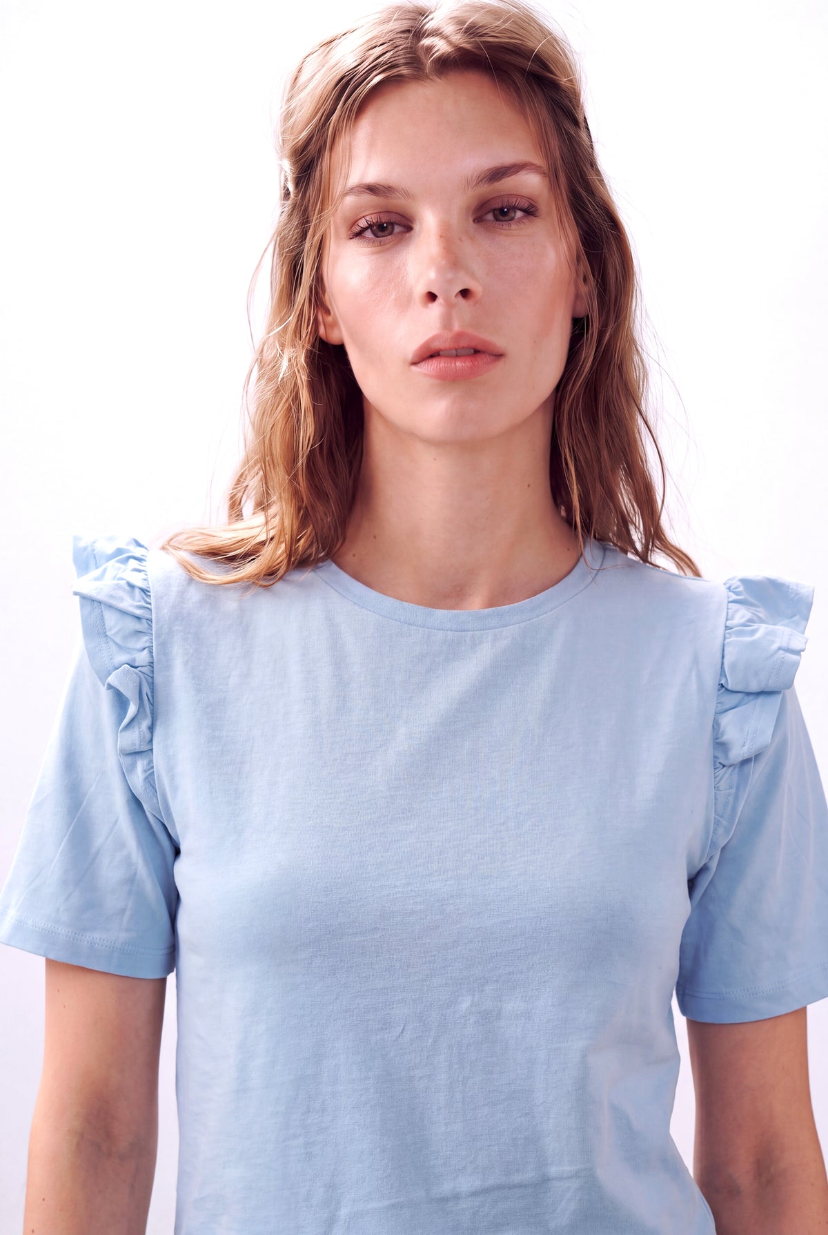 Açık Mavi Kadın Açık Mavi Pamuklu Bisiklet Yaka Fırfırlı Kısa Kol Bluz TRIONA - Top - Westmark London EU(TR) Store Organik Pamuklu Sürdürülebilir Moda