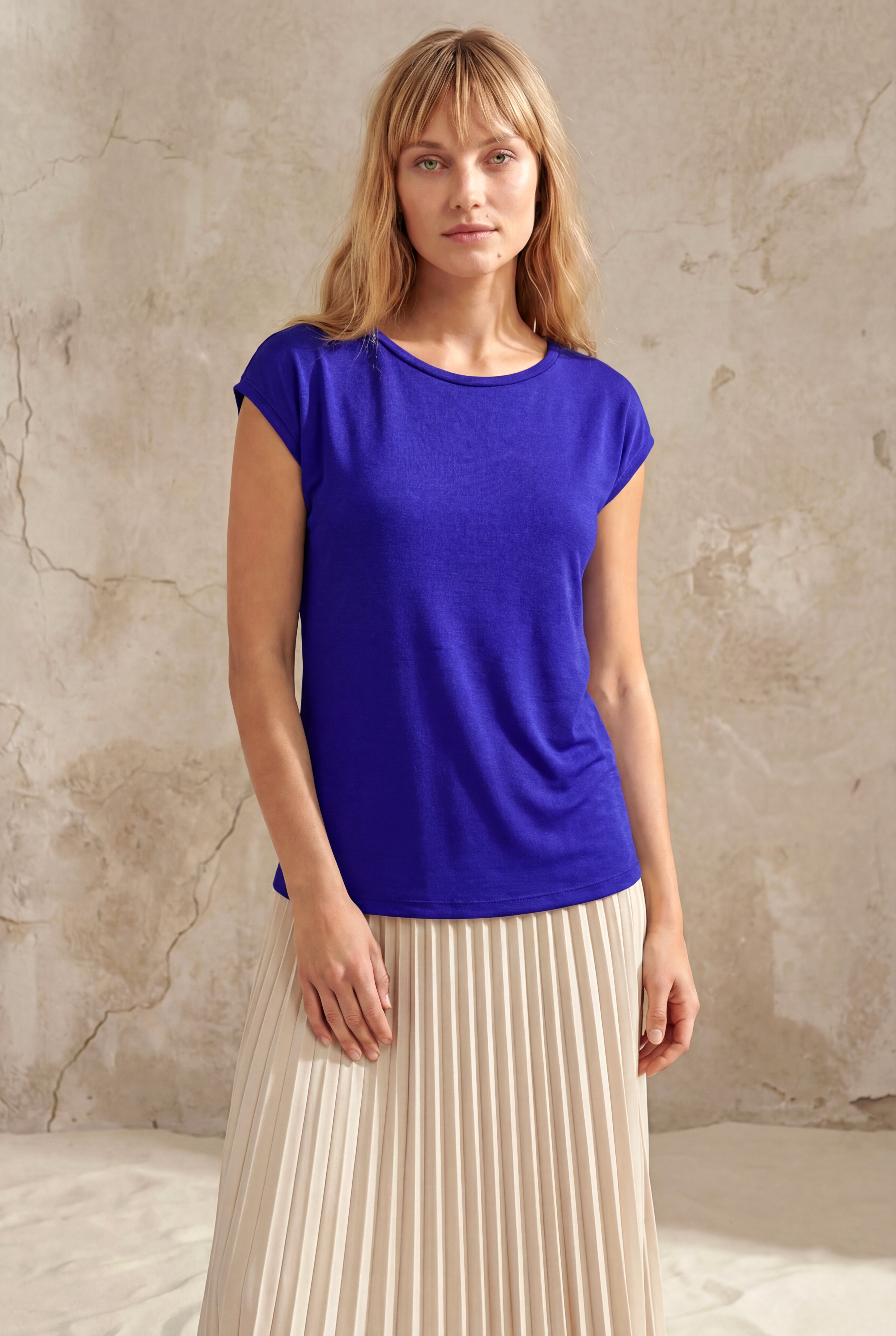 Derin Mavi Bisiklet Yaka Pamuklu Kadın Kısa Kollu T-Shirt BETTY O-NECK TOP - T-Shirt - Westmark London EU(TR) Store Organik Pamuklu Sürdürülebilir Moda