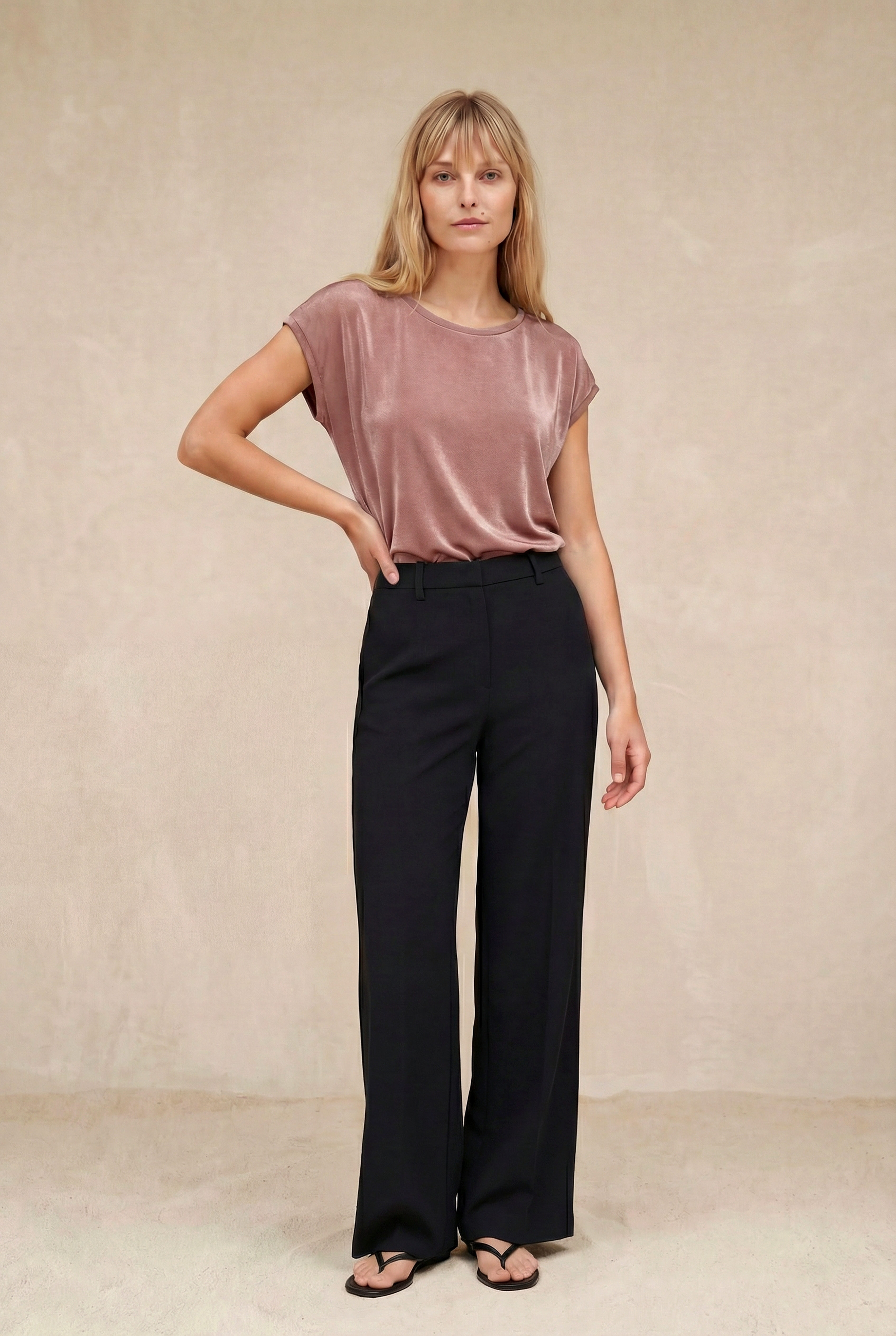 Küllü Pembe Bisiklet Yaka Pamuklu Kadın Kısa Kollu T-Shirt BETTY O-NECK TOP - T-Shirt - Westmark London EU(TR) Store Organik Pamuklu Sürdürülebilir Moda