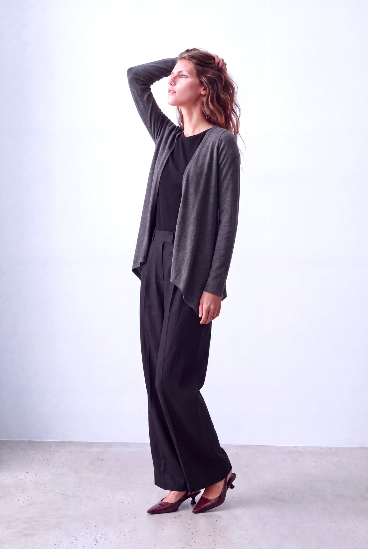 Koyu Gri Melanj Kadın Koyu Gri Melanj %100 Viskon V Yaka Uzun Kollu Omuz Dikiş Detaylı Uzun Hırka MOLLY - Cardigan - Westmark London EU(TR) Store Organik Pamuklu Sürdürülebilir Moda