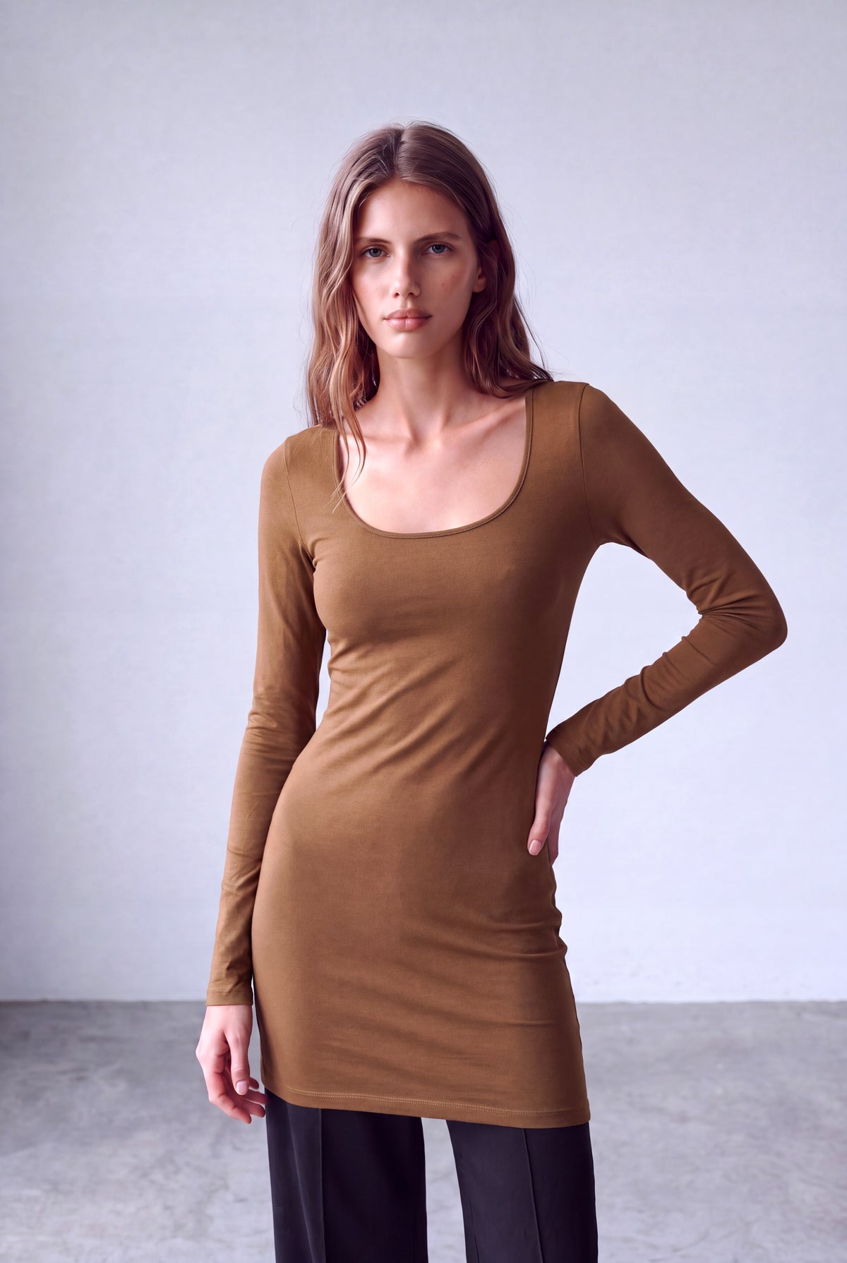 Vizon Kadın Vizon Pamuklu Geniş Bisiklet Yaka Uzun Kollu Tünik Bluz MILA - Top - Westmark London EU(TR) Store Organik Pamuklu Sürdürülebilir Moda