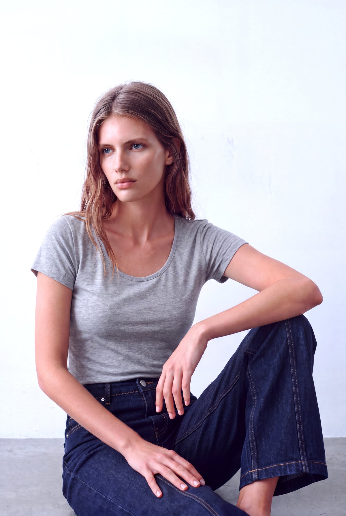 Açık Gri Melanj Kadın Açık Gri Melanj Pamuklu Geniş Bisiklet Yaka Kısa Kollu T-Shirt MAYA - Top - Westmark London EU(TR) Store Organik Pamuklu Sürdürülebilir Moda