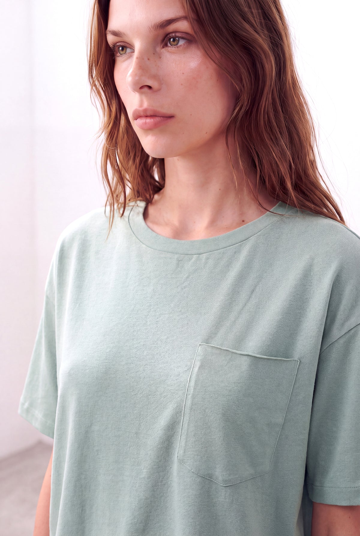 Su Yeşili Kadın Su Yeşili Pamuklu Bisiklet Yaka Kısa Kollu Düşük Omuz Rahat Kesim Cep Detaylı Sweatshirt VIVIENNE - Sweatshirt - Westmark London EU(TR) Store Organik Pamuklu Sürdürülebilir Moda