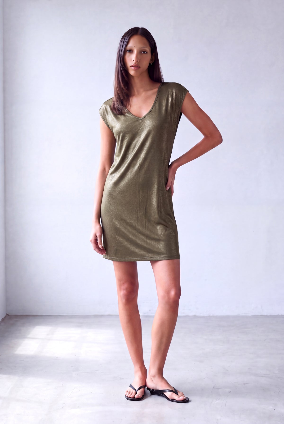 Simli Haki Kadın Simli Haki Modal V Yaka Düşük Omuz Kolsuz Omuzda Şerit Detaylı Elbise MARIE - Dress - Westmark London EU(TR) Store Organik Pamuklu Sürdürülebilir Moda