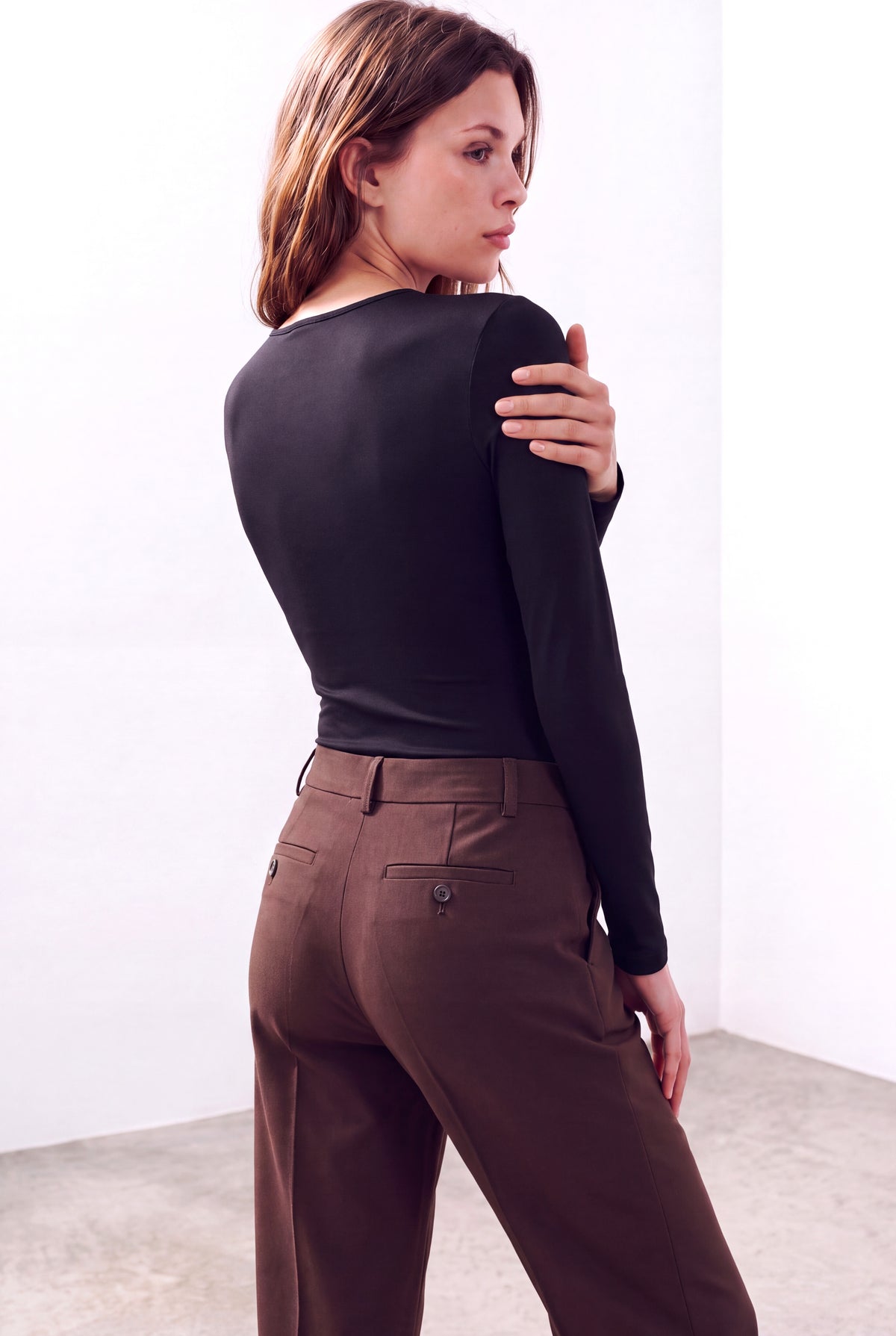 Siyah Kadın Siyah Esnek Dokulu Bisiklet Yaka Uzun Kollu spor için uygun Bluz EABHA - Top - Westmark London EU(TR) Store Organik Pamuklu Sürdürülebilir Moda