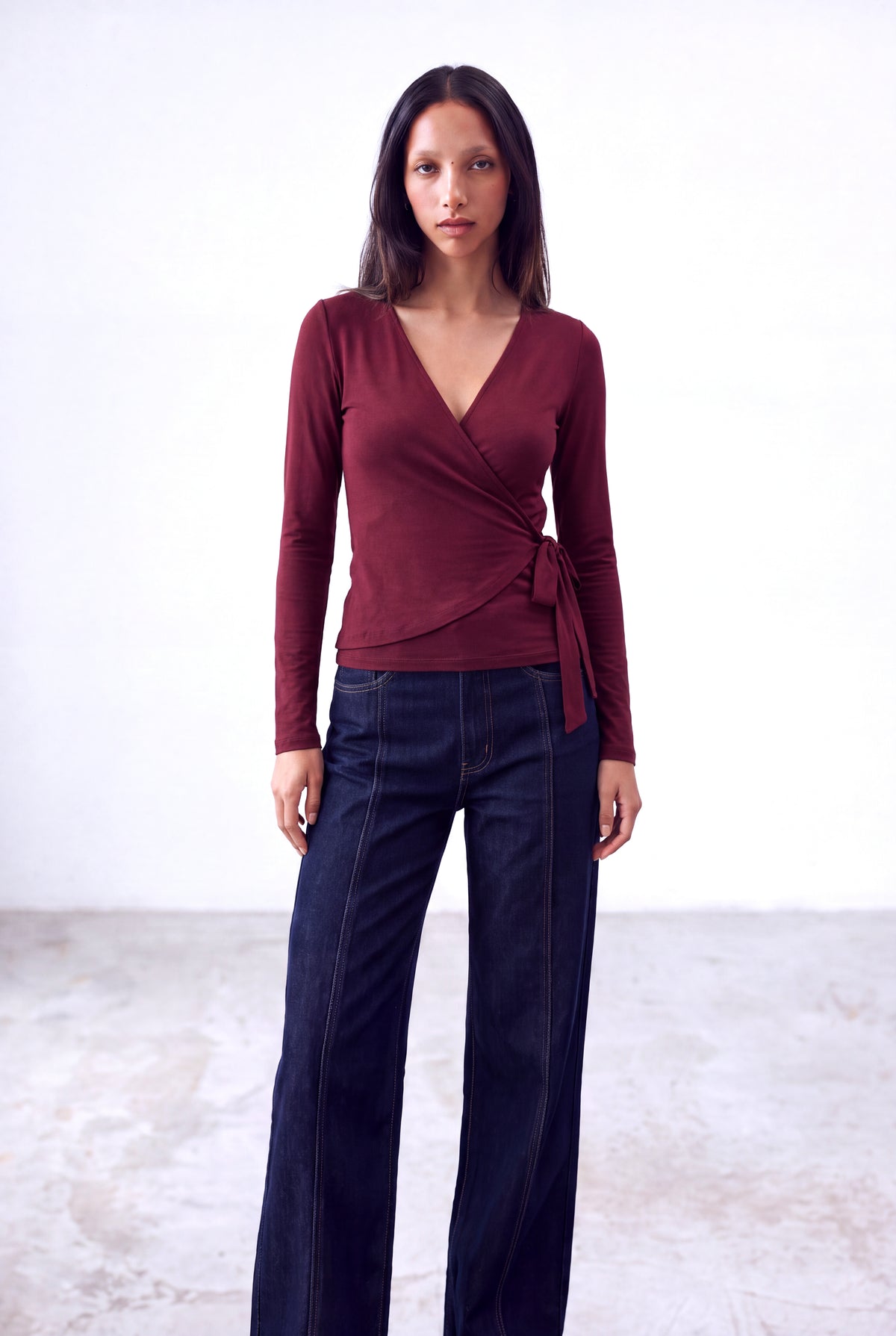 Kırmızı Kadın Kırmızı Modal / Pamuk Karışımlı V Yaka Uzun Kollu Yandan Bağlamalı Bluz PAULINE - Top - Westmark London EU(TR) Store Organik Pamuklu Sürdürülebilir Moda