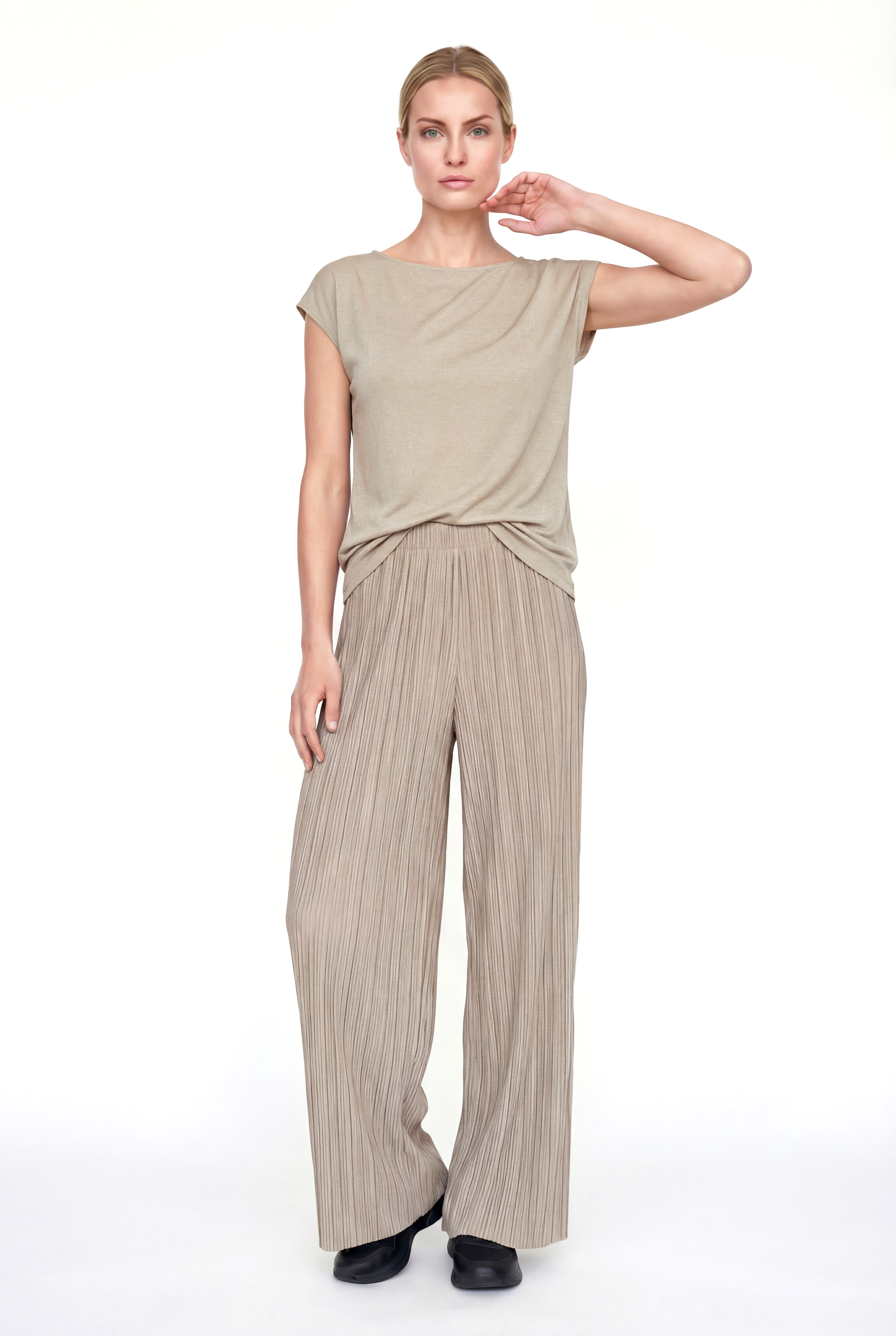 Gri Bisiklet Yaka Simli Kısa Kollu Kadın T-Shirt SKY GLITTER S/S TOP - T-Shirt - Westmark London EU(TR) Store Organik Pamuklu Sürdürülebilir Moda