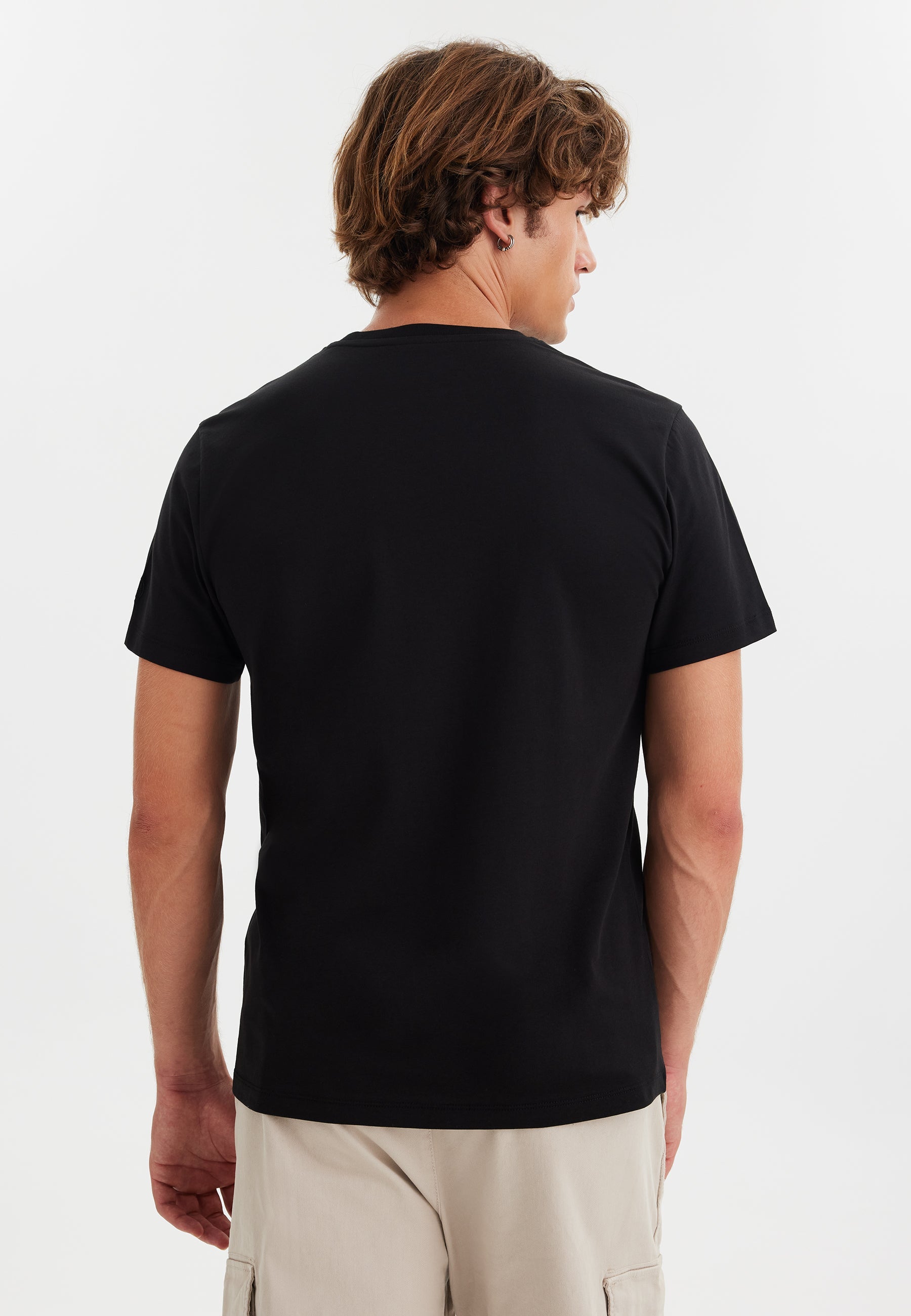 Siyah Baskılı Bisiklet Yaka Pamuklu Erkek T-Shirt WMEMBROIDERY DEER - T-Shirt - Westmark London EU(TR) Store Organik Pamuklu Sürdürülebilir Moda