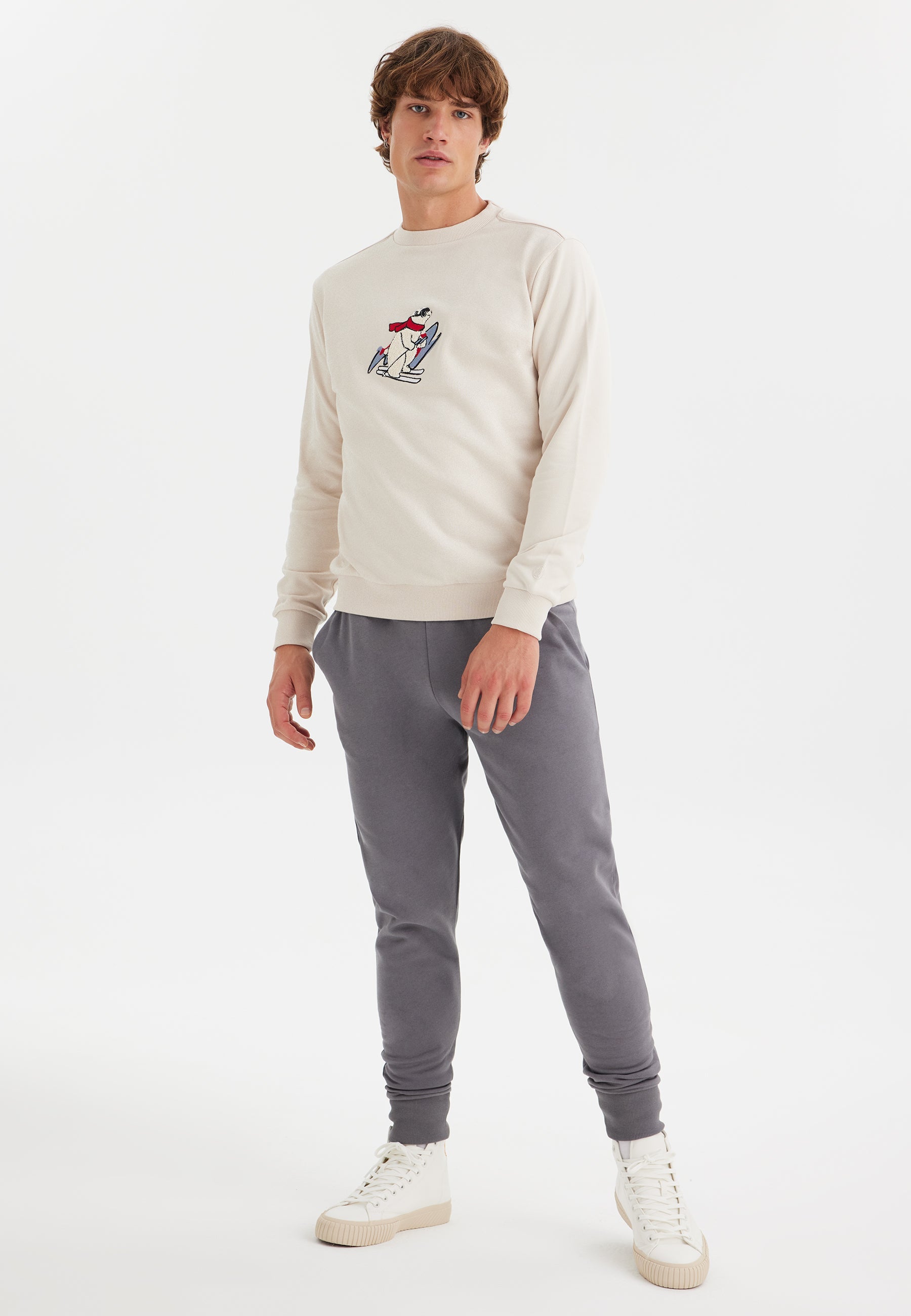 Beyaz Baskılı Bisiklet Yaka Pamuklu Regular Fit Erkek Sweatshirt WMCARTOON SKI - Sweatshirt - Westmark London EU(TR) Store Organik Pamuklu Sürdürülebilir Moda