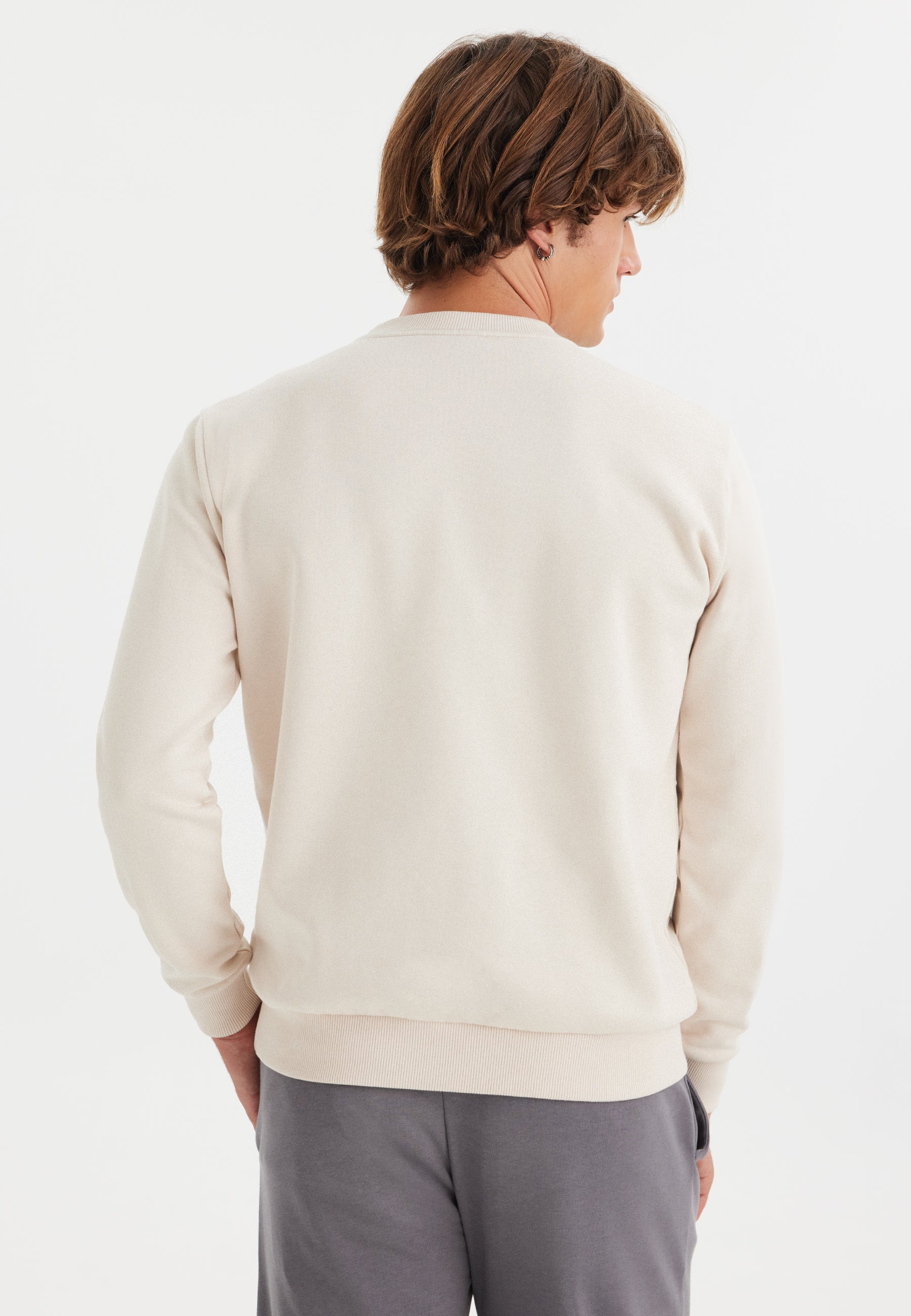 Beyaz Baskılı Bisiklet Yaka Pamuklu Regular Fit Erkek Sweatshirt WMCARTOON SKI - Sweatshirt - Westmark London EU(TR) Store Organik Pamuklu Sürdürülebilir Moda