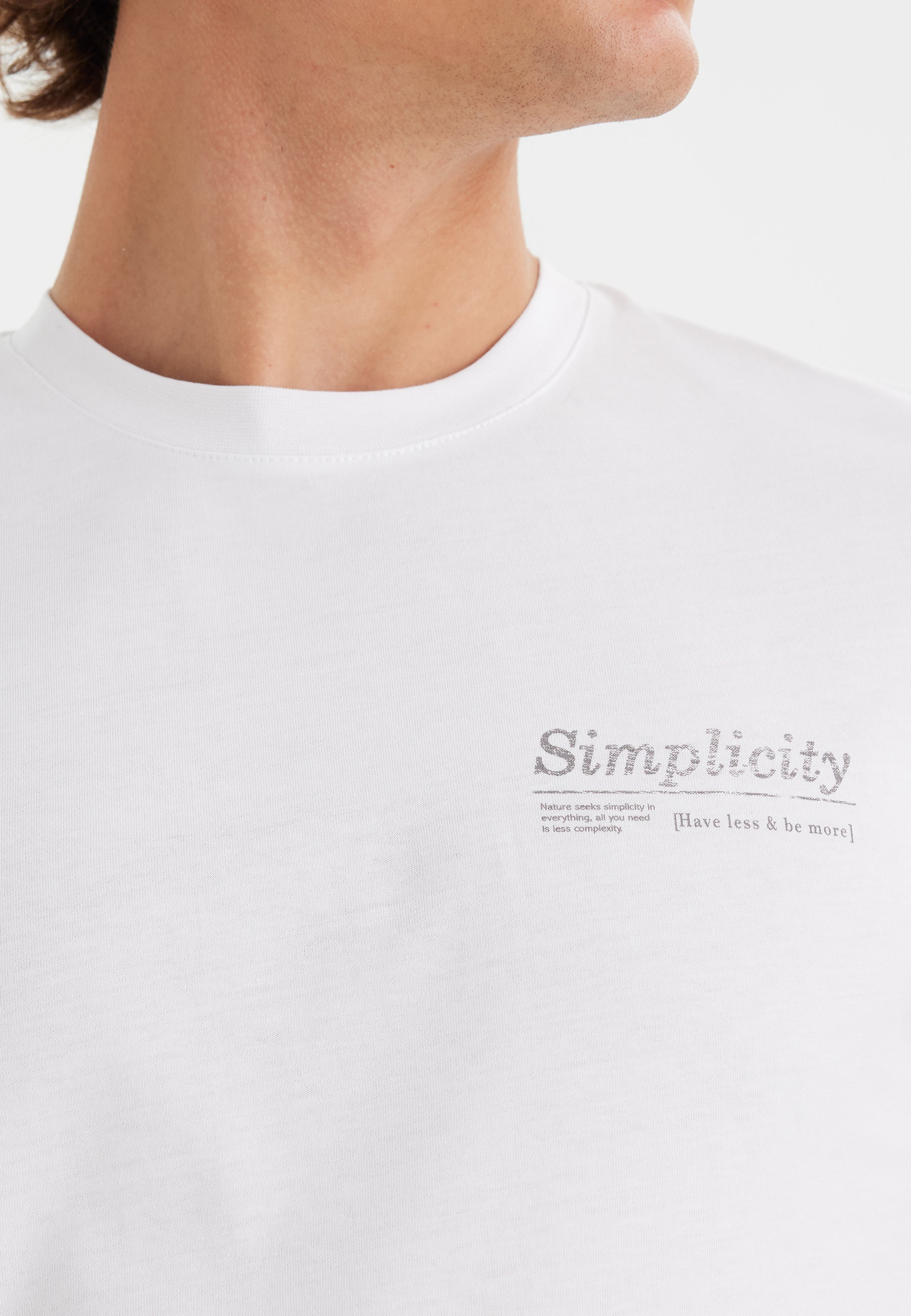 Beyaz Baskılı Bisiklet Yaka Pamuklu Erkek T-Shirt WMEMBROIDERY SIMPLICITY - T-Shirt - Westmark London EU(TR) Store Organik Pamuklu Sürdürülebilir Moda