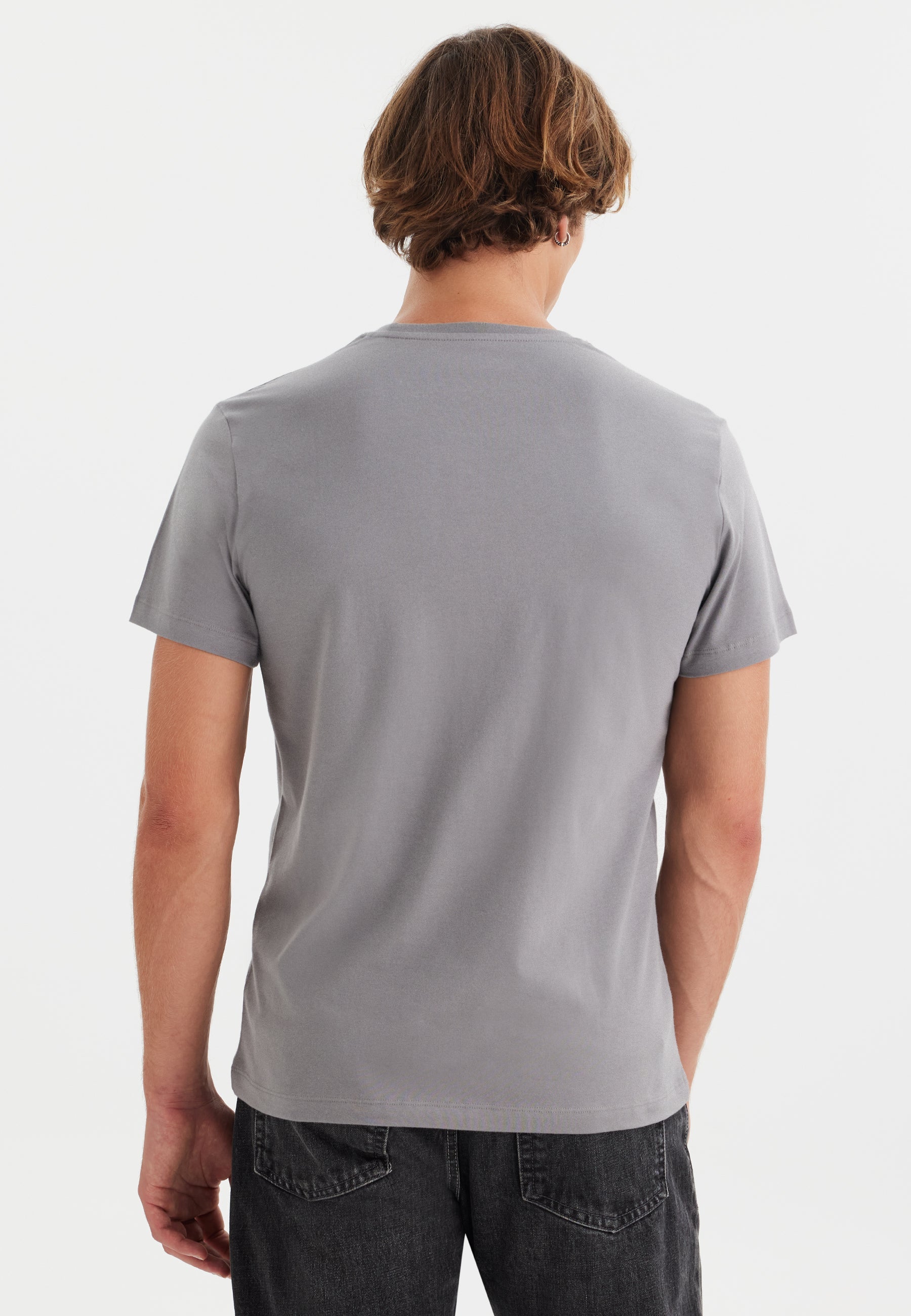 Gri Bisiklet Yaka Pamuklu Erkek T-Shirt VITAL - T-Shirt - Westmark London EU(TR) Store Organik Pamuklu Sürdürülebilir Moda