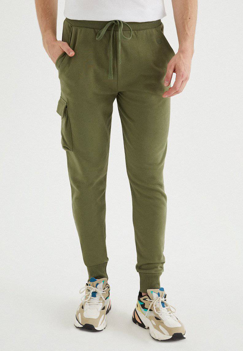 CORE UTILITY JOGGER in Capulet Olive - Sweatpant - Westmark London EU(TR) Store Organik Pamuklu Sürdürülebilir Moda