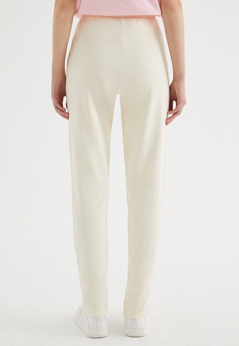ENJOY TAPPERED JOGGER in Pearled Ivory - Sweatpant - Westmark London EU(TR) Store Organik Pamuklu Sürdürülebilir Moda