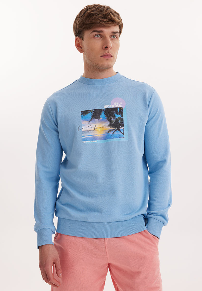 WMCOLLAGE FUN SWEAT in Blissful Blue - Sweatshirt - Westmark London EU(TR) Store Organik Pamuklu Sürdürülebilir Moda