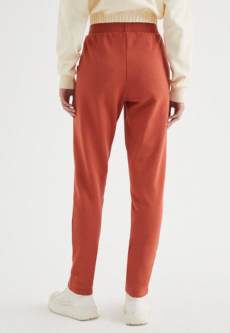 ENJOY TAPPERED JOGGER in Ketchup - Sweatpant - Westmark London EU(TR) Store Organik Pamuklu Sürdürülebilir Moda