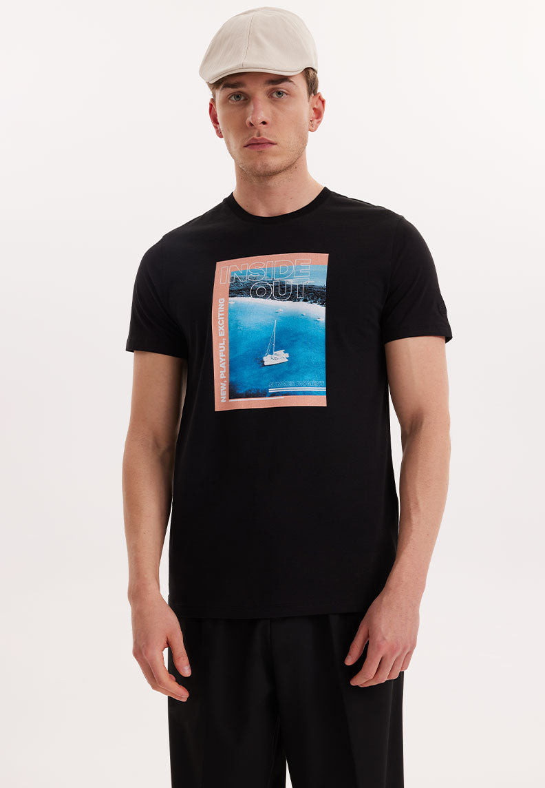 WMCOLLAGE MOMENT TEE in Black - T-Shirt - Westmark London EU(TR) Store Organik Pamuklu Sürdürülebilir Moda