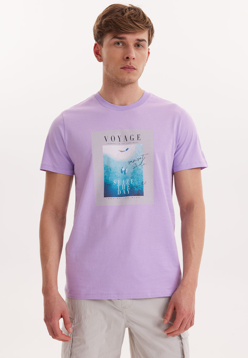 WMCOLLAGE VOYAGE TEE in Lilac Breeze - T-Shirt - Westmark London EU(TR) Store Organik Pamuklu Sürdürülebilir Moda
