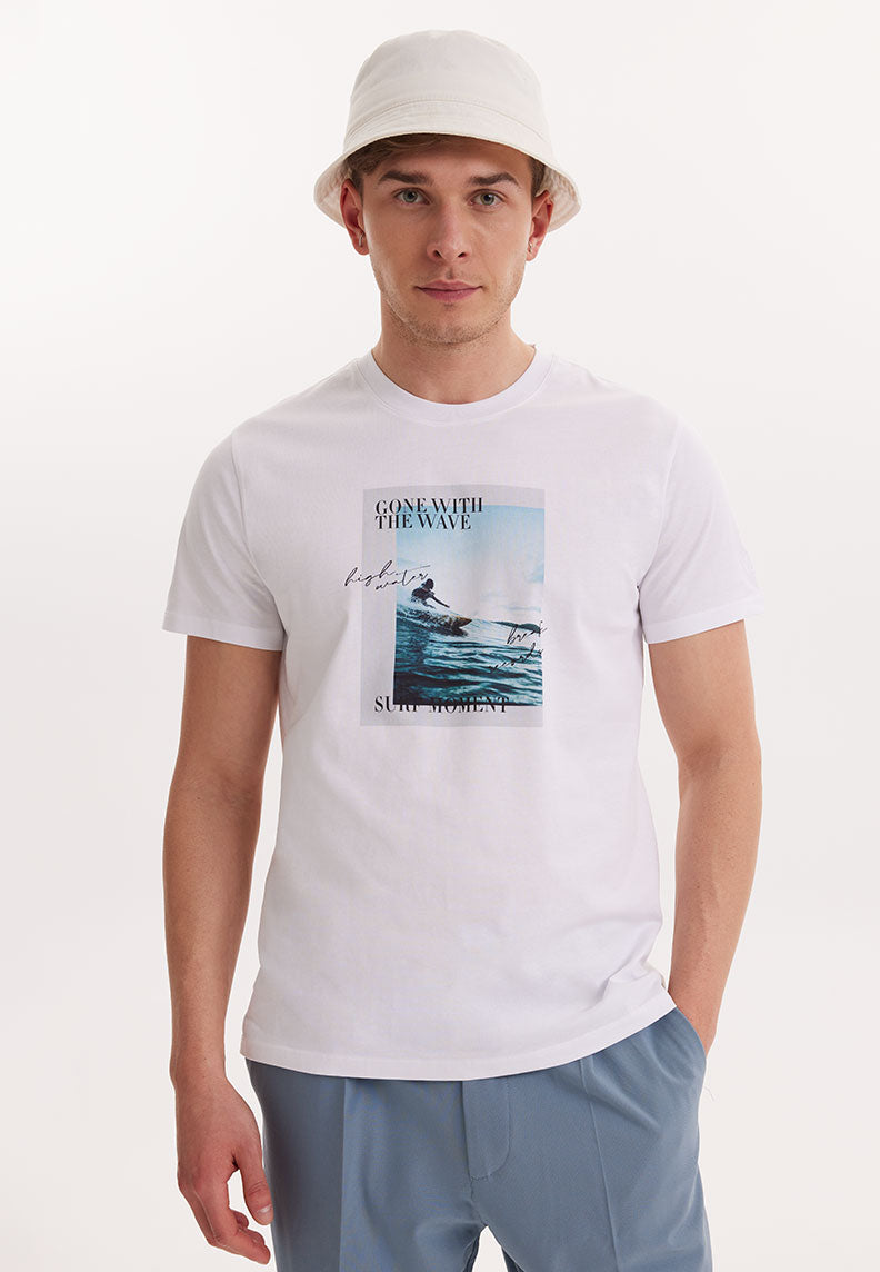 WMCOLLAGE WAVE TEE in White - T-Shirt - Westmark London EU(TR) Store Organik Pamuklu Sürdürülebilir Moda